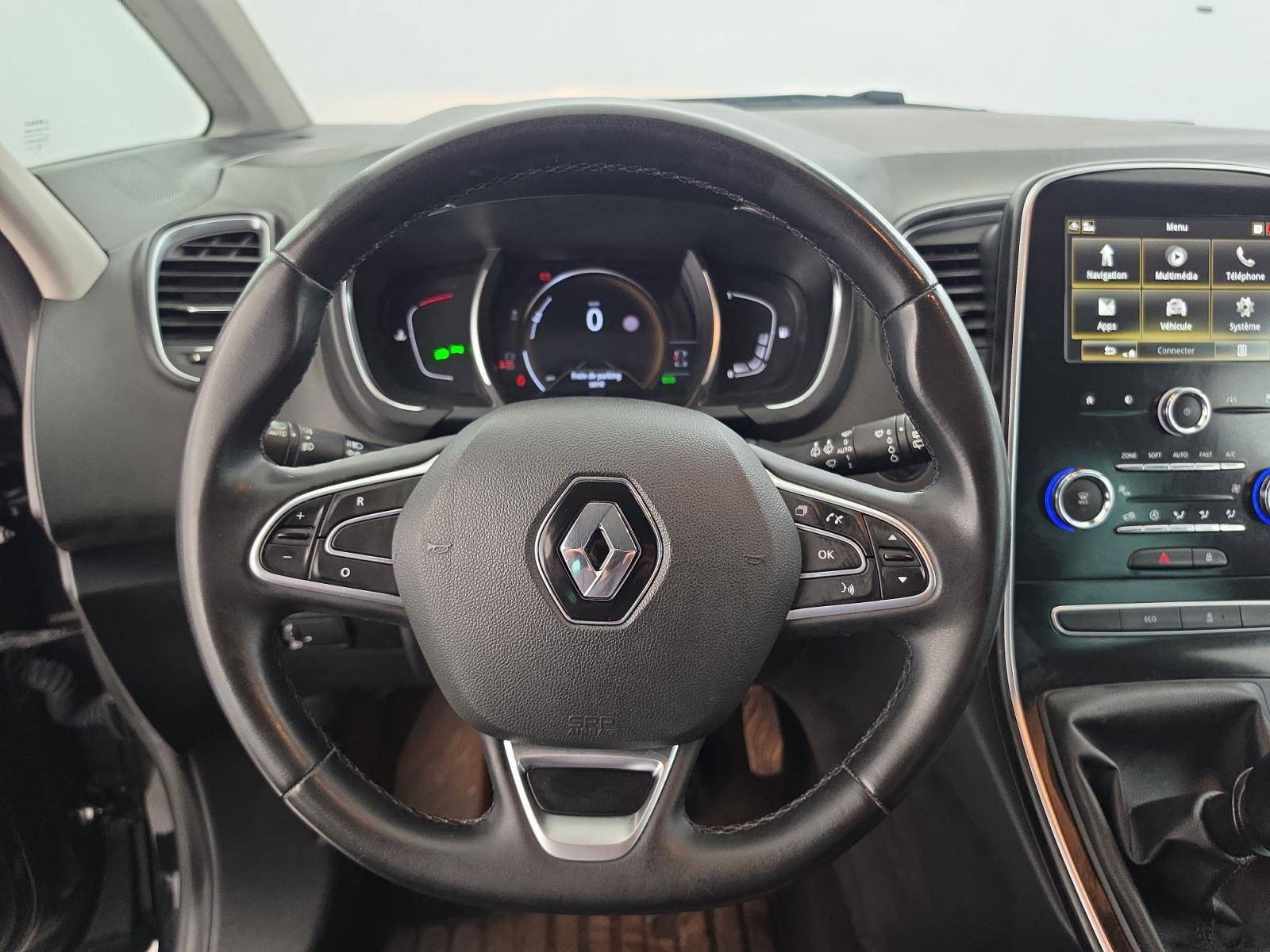 Vente en ligne Renault Grand Scenic 4 Grand Scenic Blue dCi 120 au prix de 13 999 €