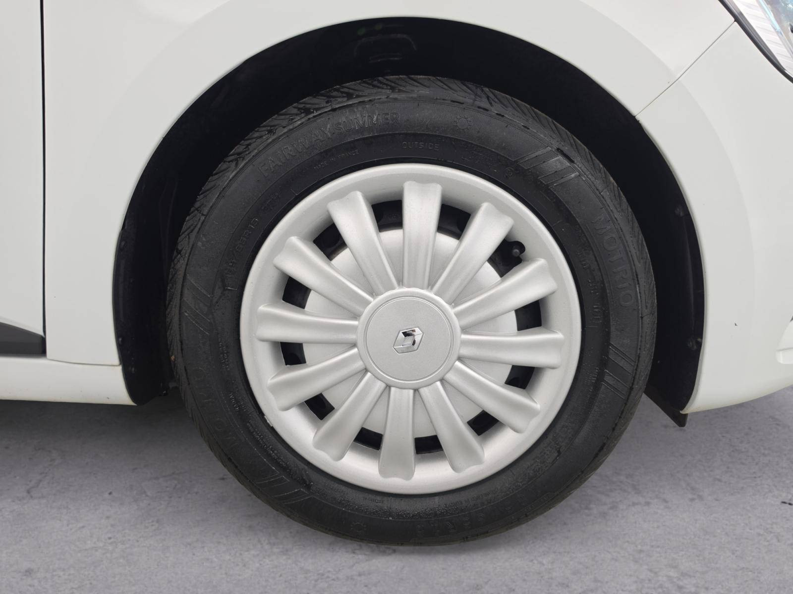 Vente en ligne Renault Clio 5 Clio TCe 90 au prix de 13 990 €