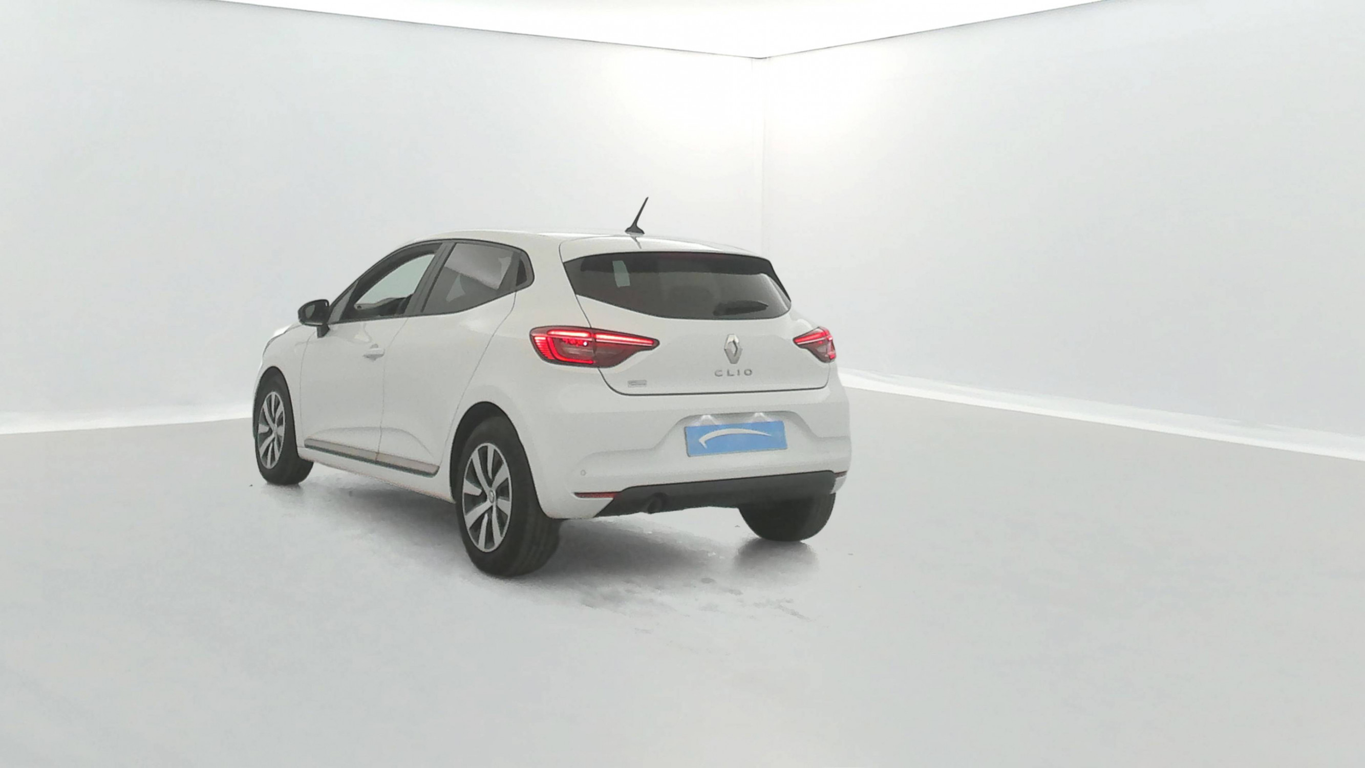 Vente en ligne Renault Clio 5 Clio TCe 90 au prix de 13 490 €