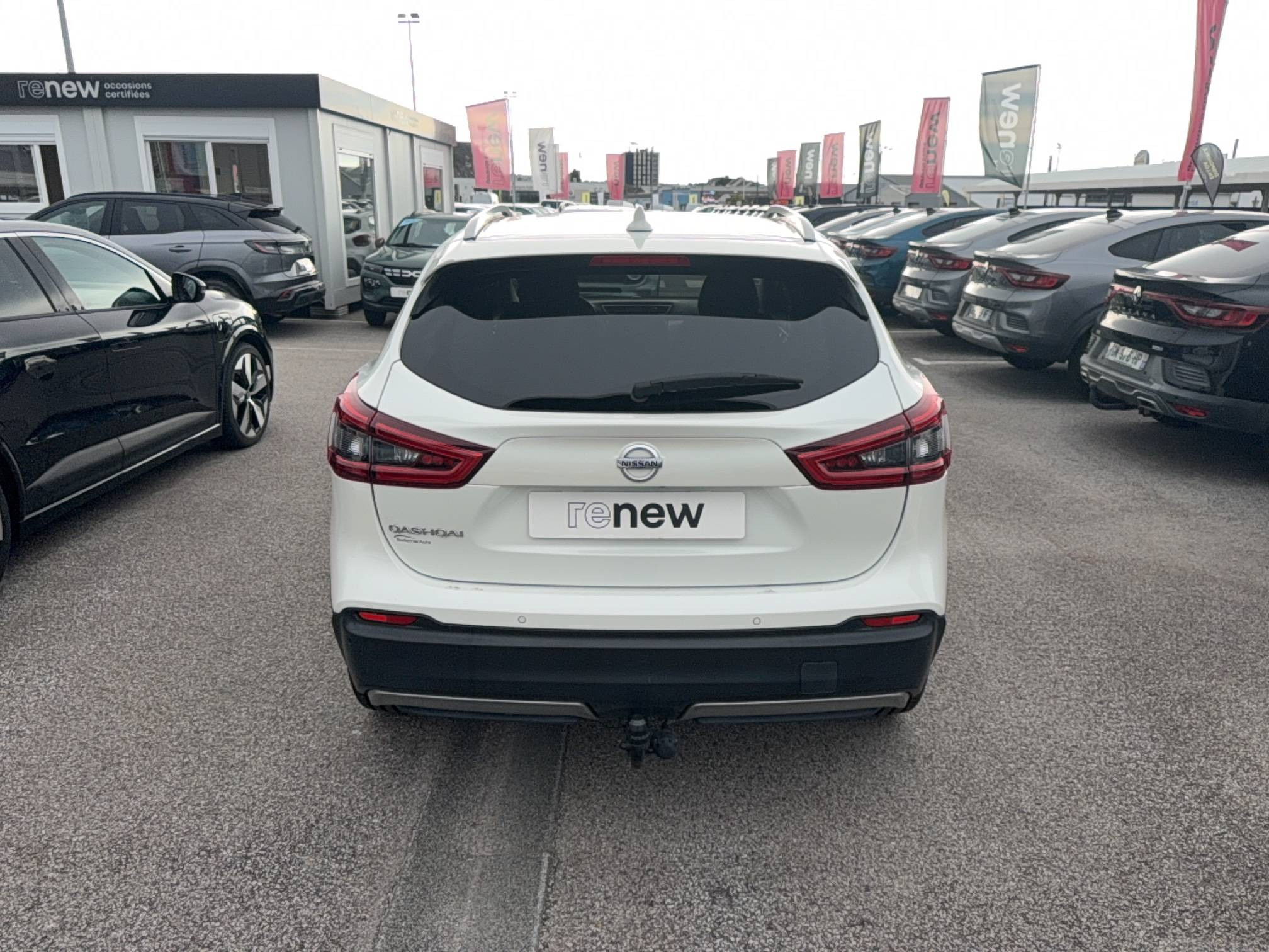Vente en ligne Nissan Qashqai Qashqai 1.5 dCi 115 au prix de 16 990 €