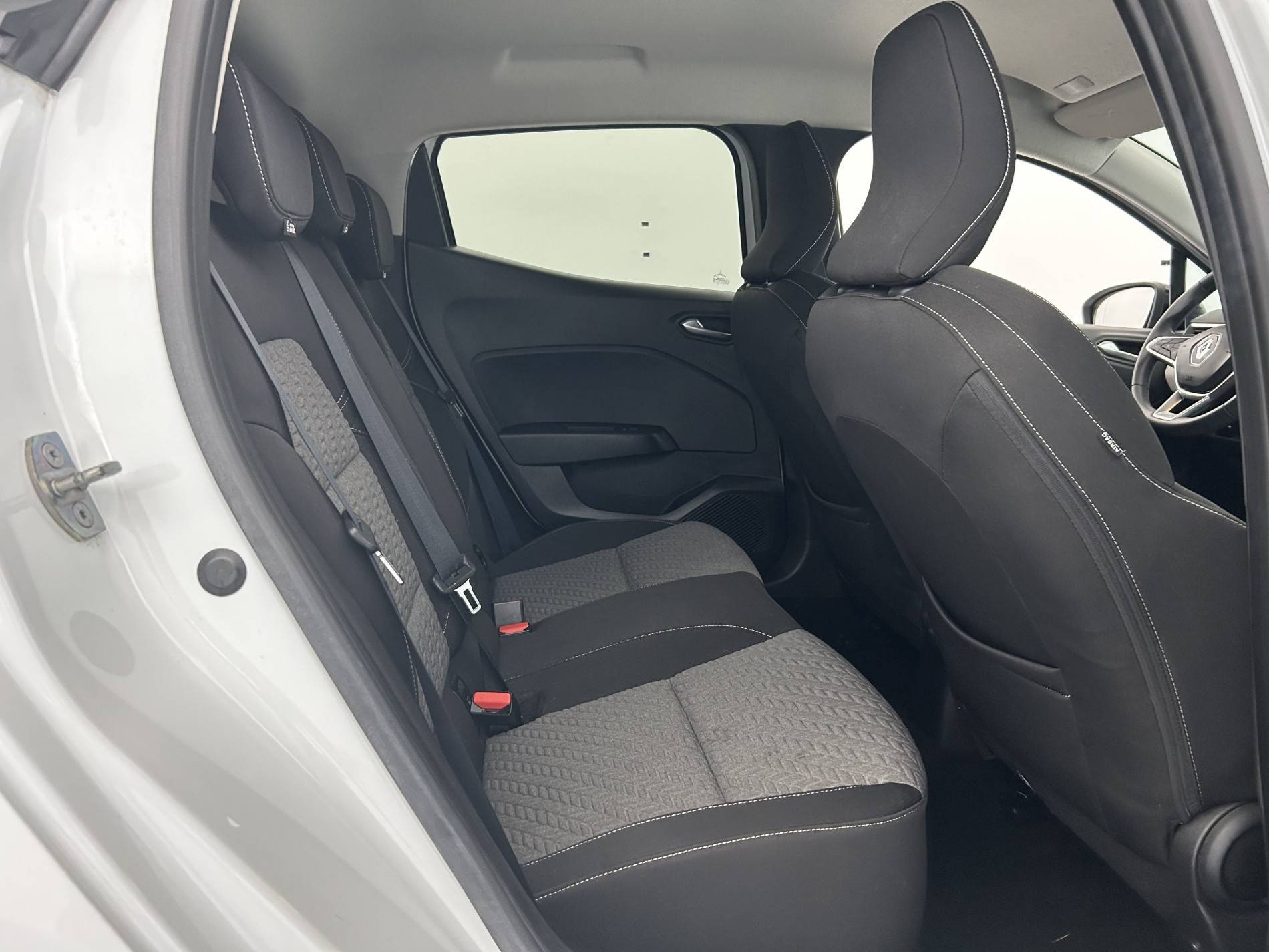 Vente en ligne Renault Clio 5 Clio TCe 100 GPL au prix de 13 990 €