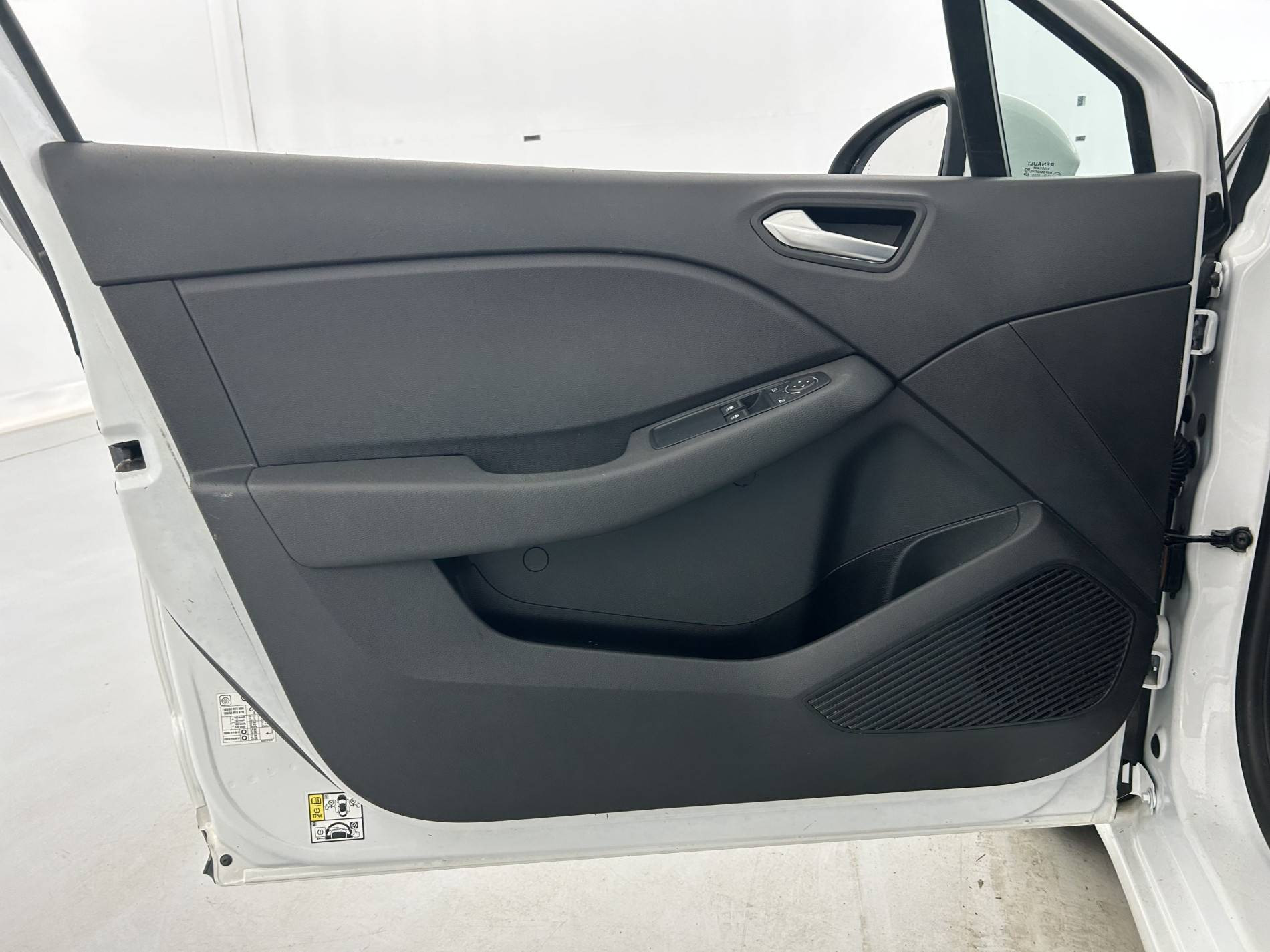 Vente en ligne Renault Clio 5 Clio SCe 65 - 21N au prix de 10 890 €