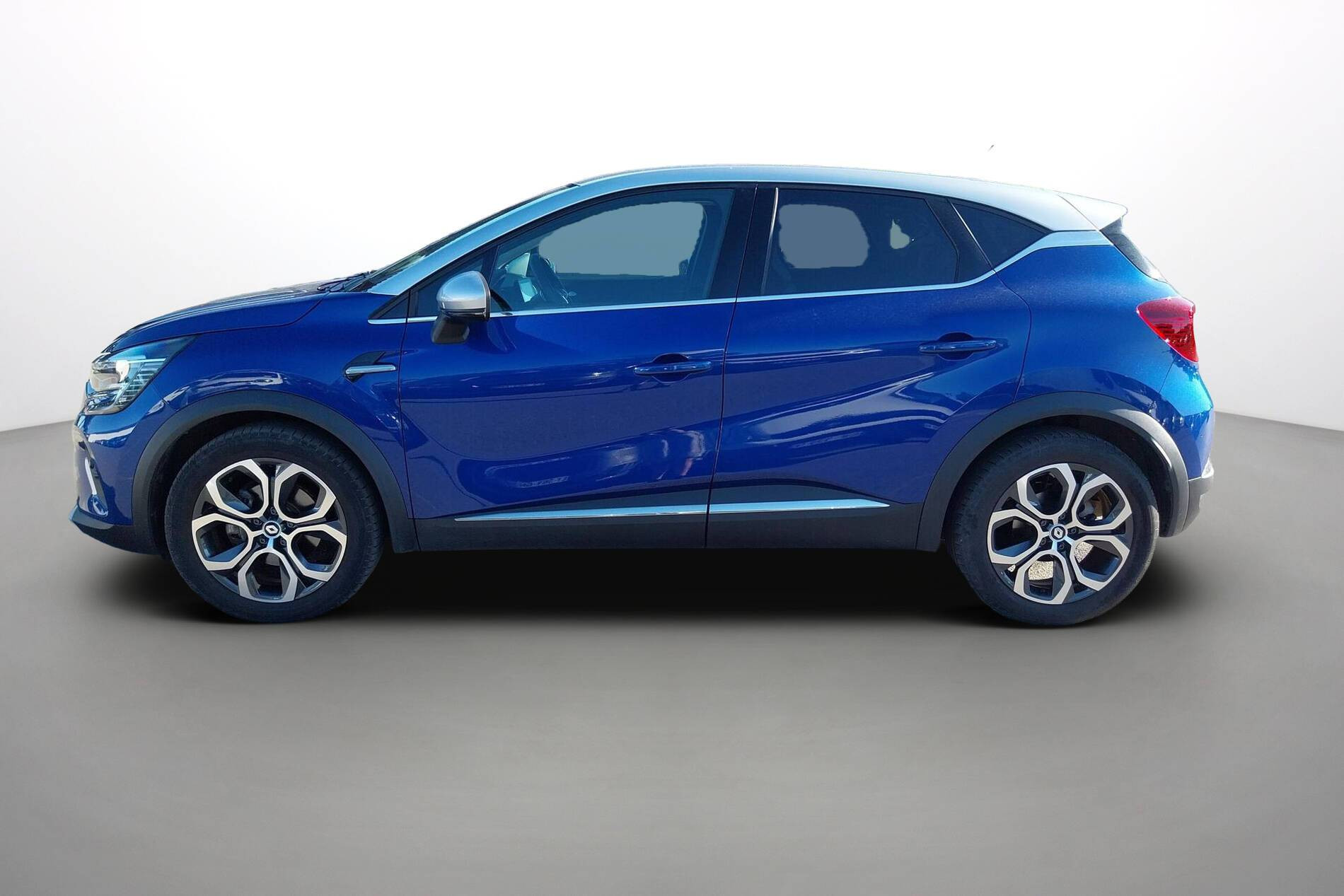 Vente en ligne Renault Captur  E-Tech 145 - 21 au prix de 18 490 €