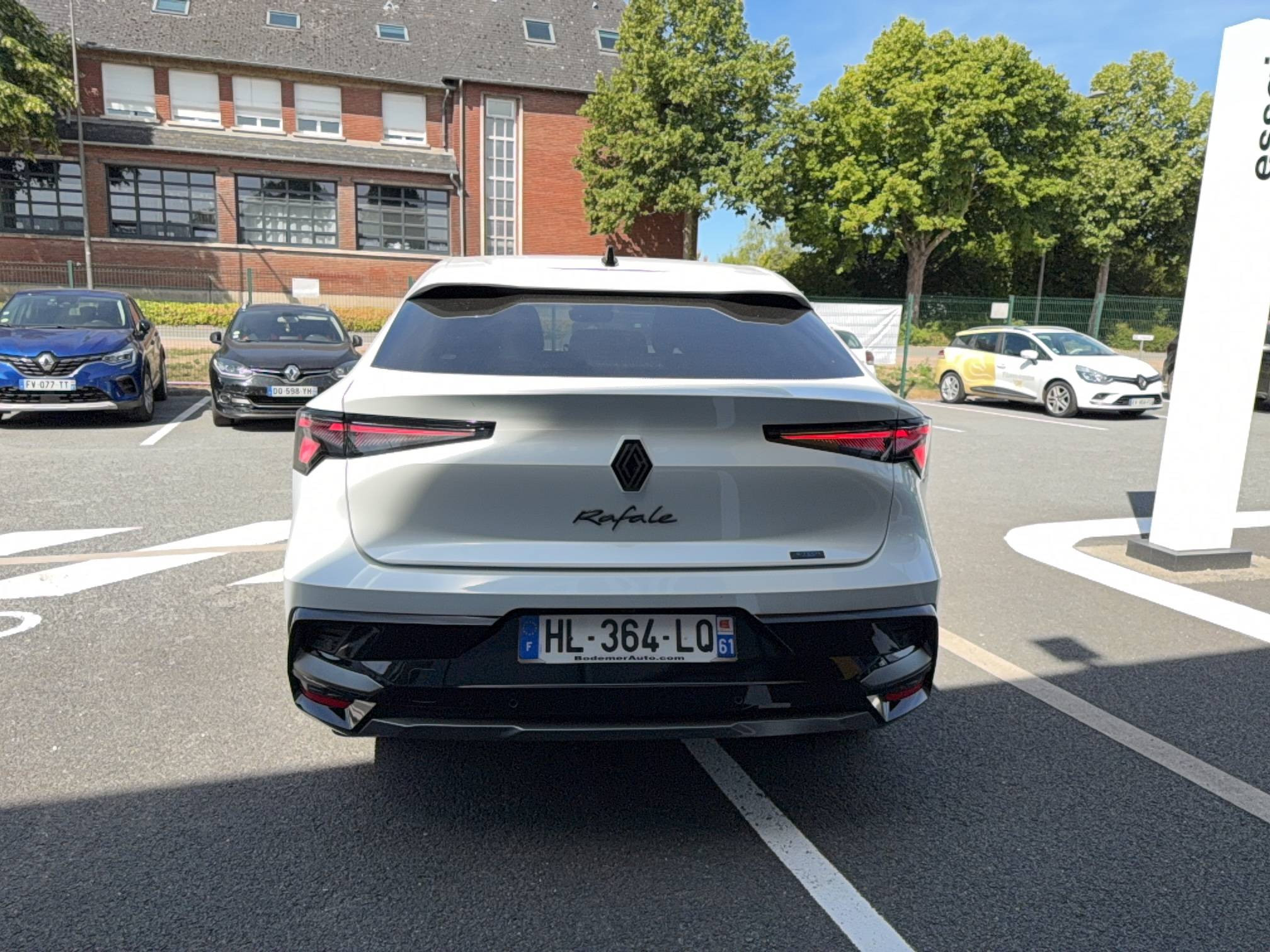 Vente en ligne Renault Rafale  E-Tech full hybrid 200 ch au prix de 46 990 €