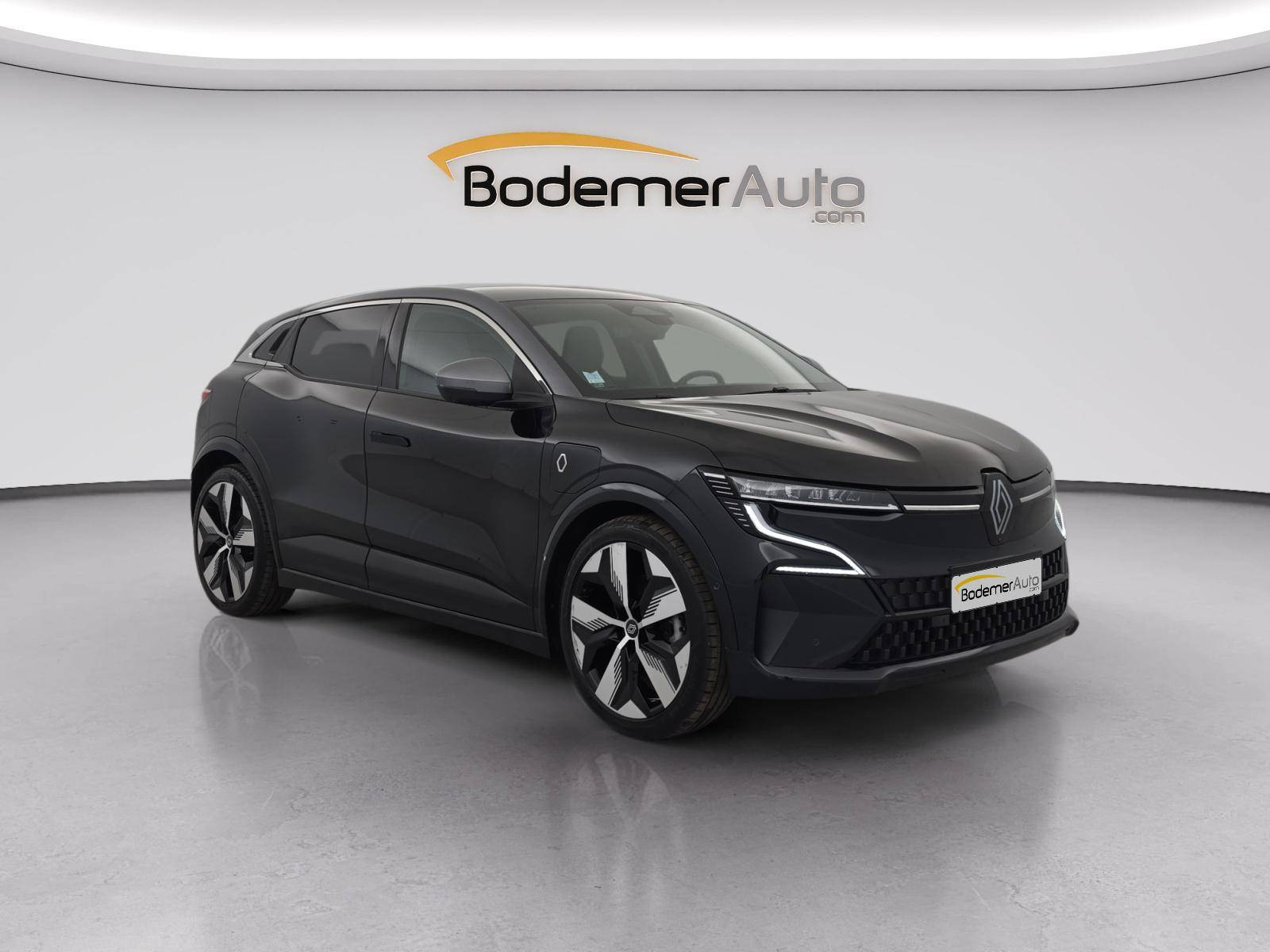 Vente en ligne Renault Megane E-Tech  EV60 220 ch super charge au prix de 24 690 €