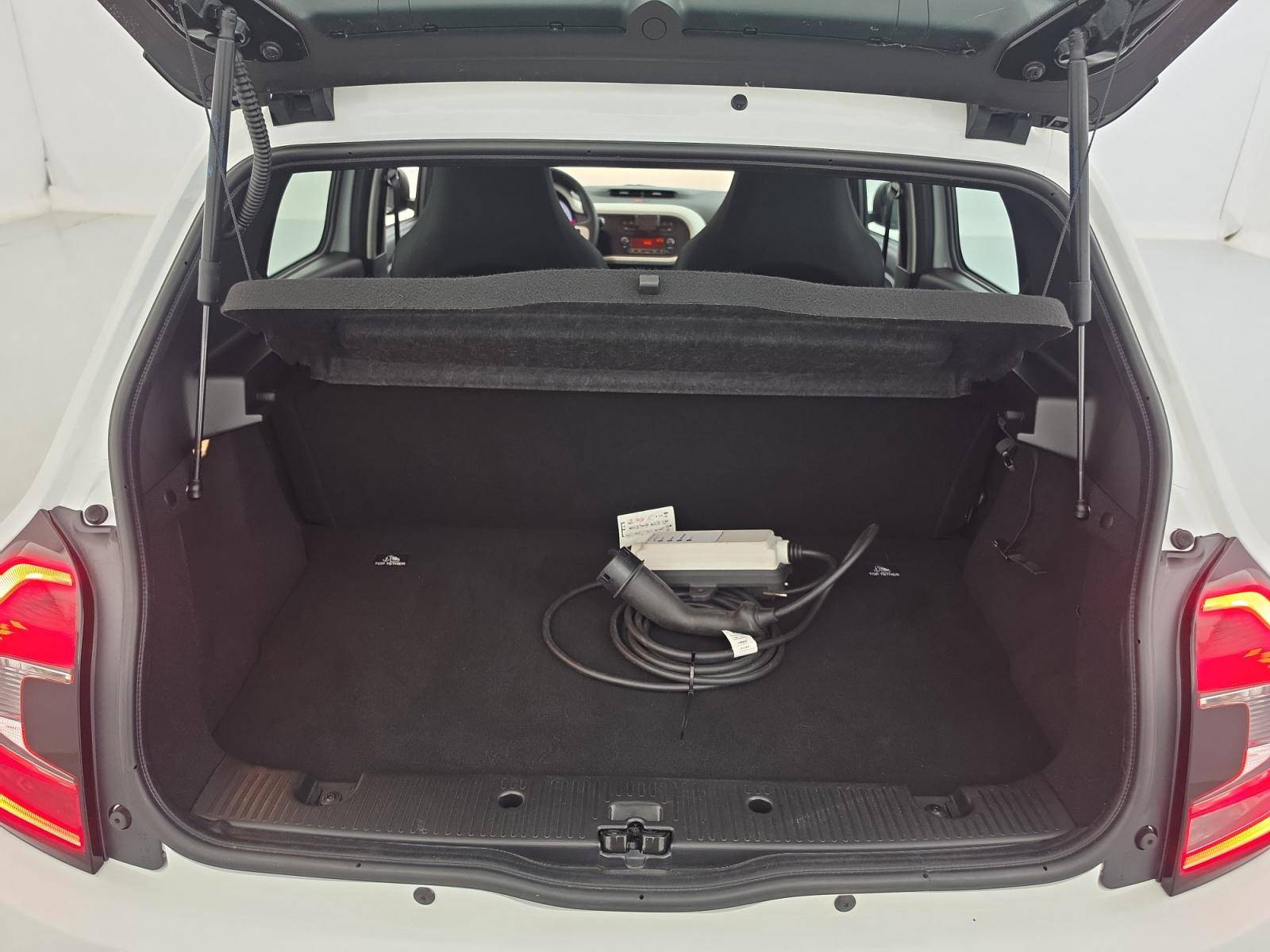 Vente en ligne Renault Twingo Electrique Twingo III E-Tech au prix de 12 900 €