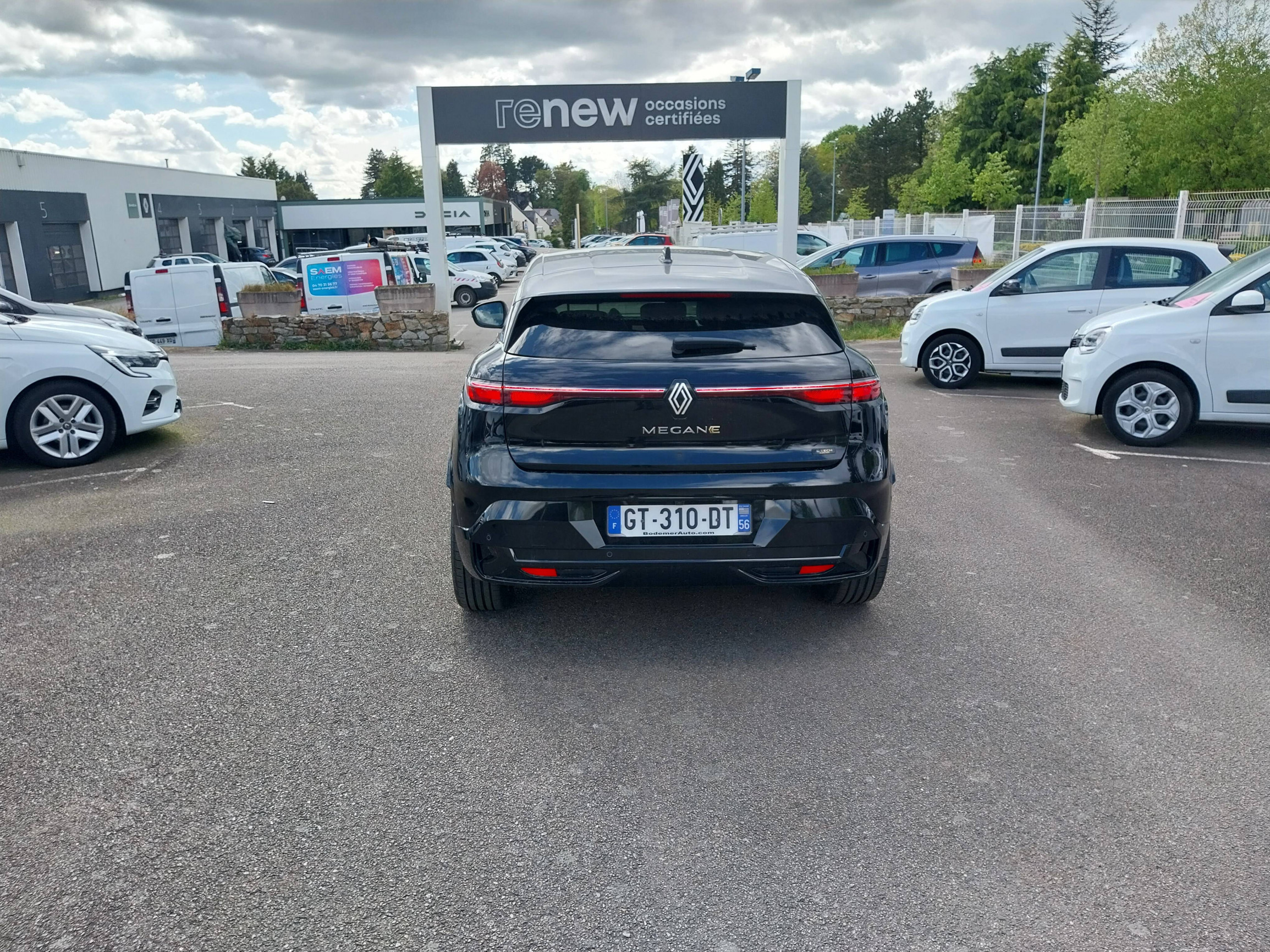 Vente en ligne Renault Megane E-Tech  EV60 220 ch super charge au prix de 23 990 €