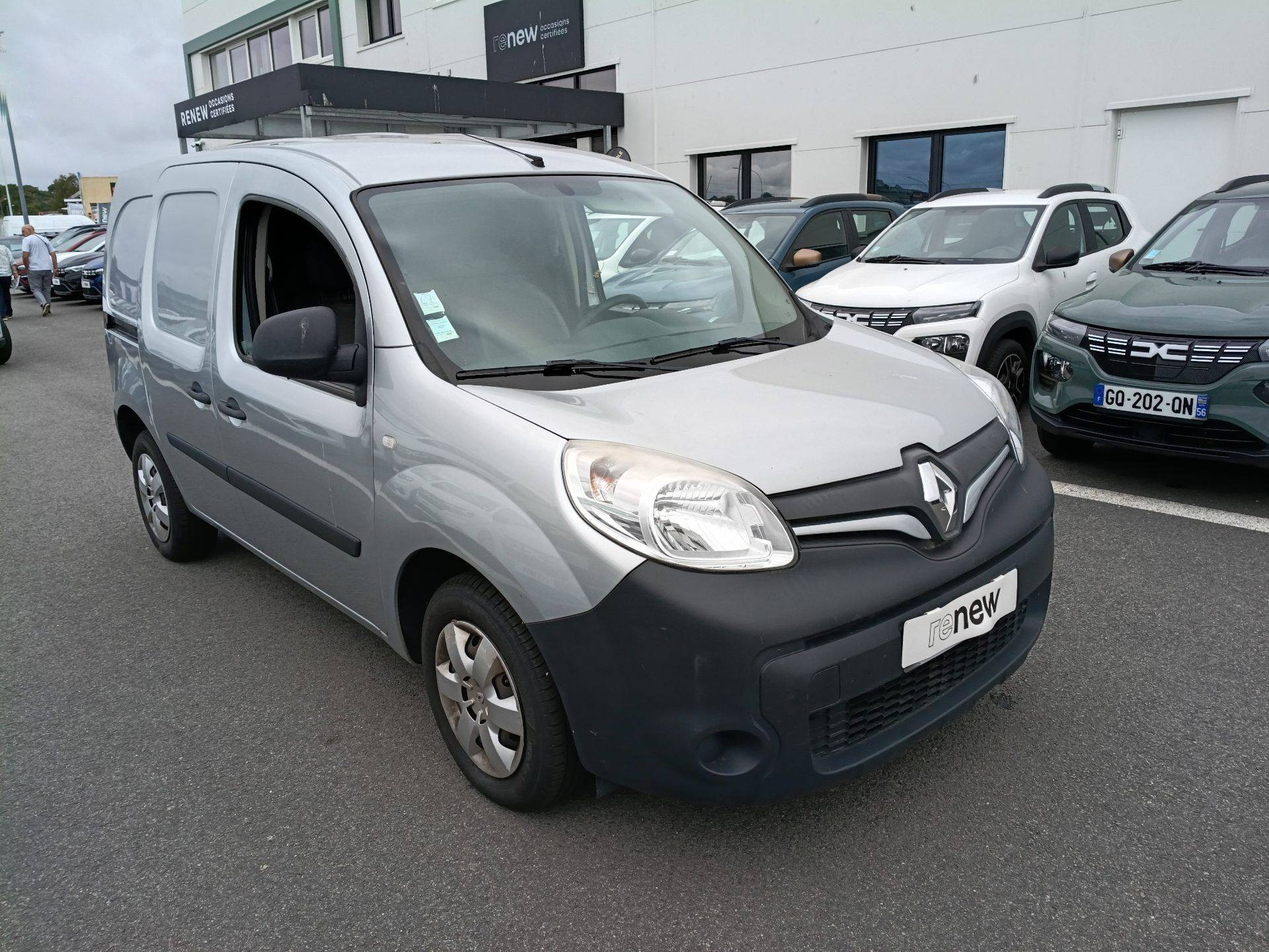 Vente en ligne Renault Kangoo Express  BLUE DCI 80 au prix de 9 590 €
