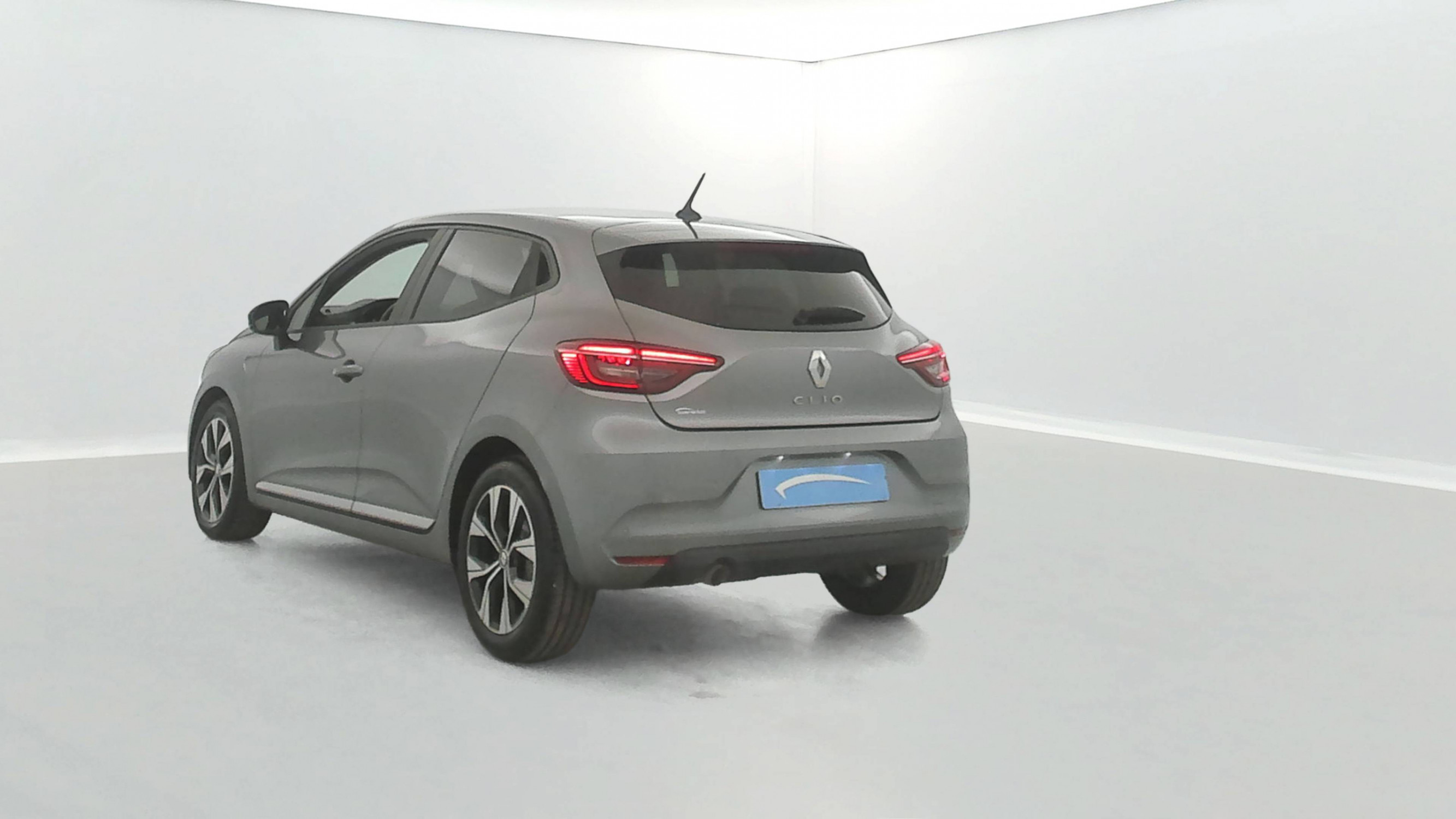 Vente en ligne Renault Clio 5 Clio TCe 90 au prix de 14 990 €