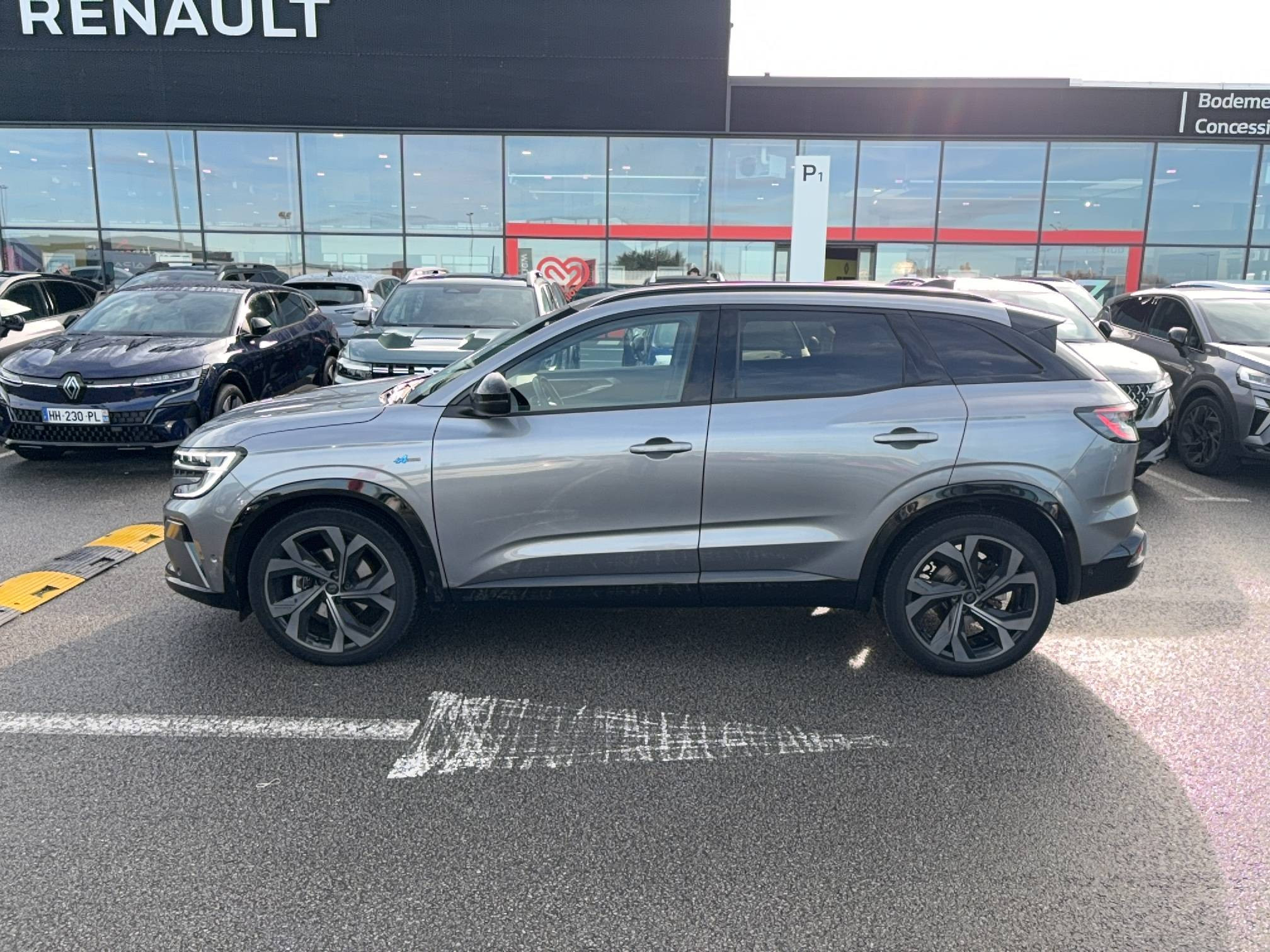 Vente en ligne Renault Austral  E-Tech hybrid 200 au prix de 27 290 €