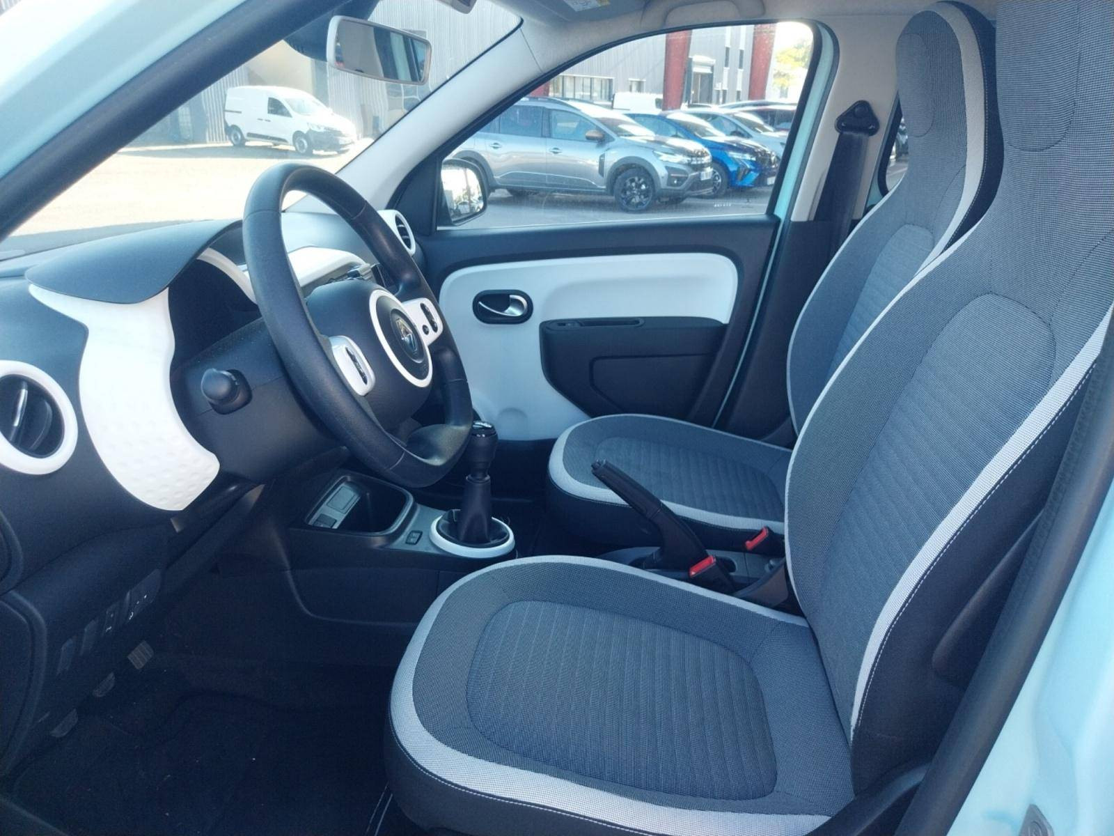 Vente en ligne Renault Twingo 3  SCe 65 - 21 au prix de 12 390 €