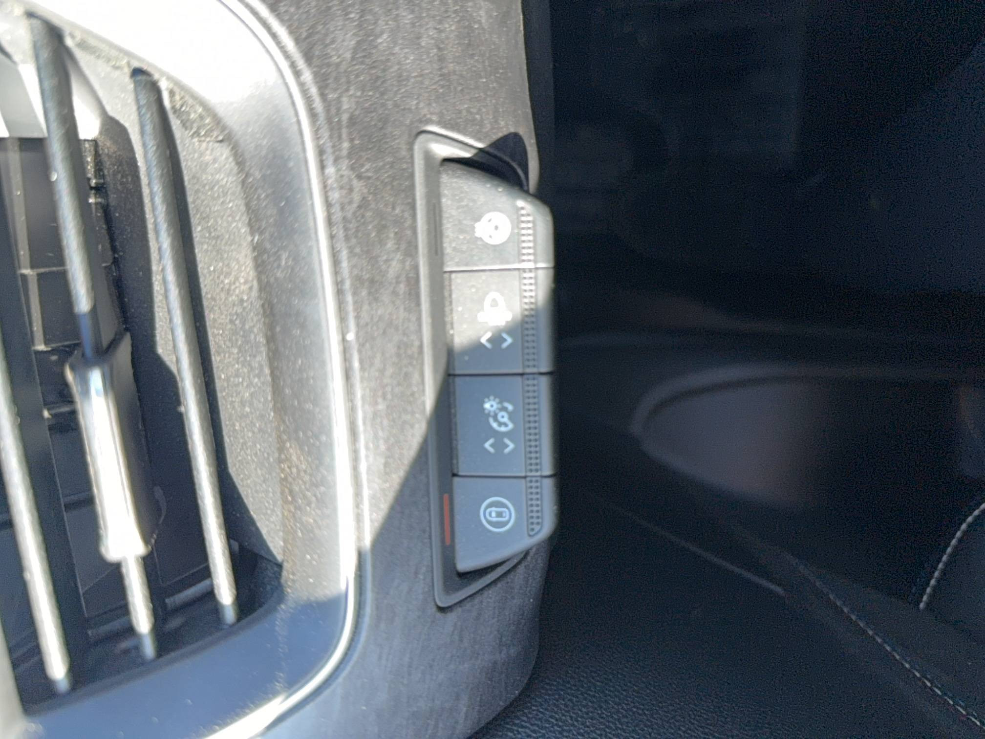 Vente en ligne Renault Arkana  E-Tech full hybrid 145 GSR2 au prix de 28 490 €