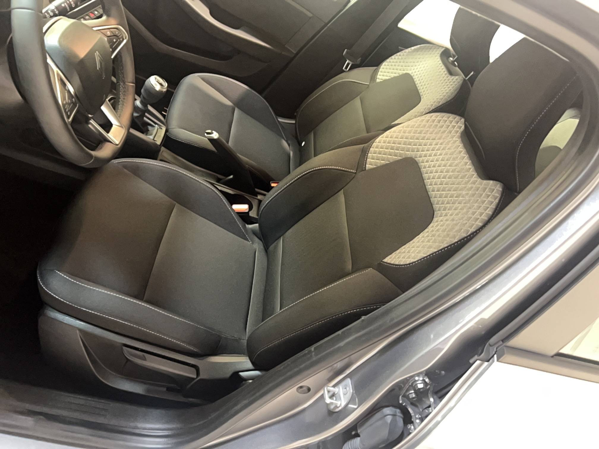 Vente en ligne Renault Clio 5 Clio TCe 90 ch GSR2 au prix de 16 490 €