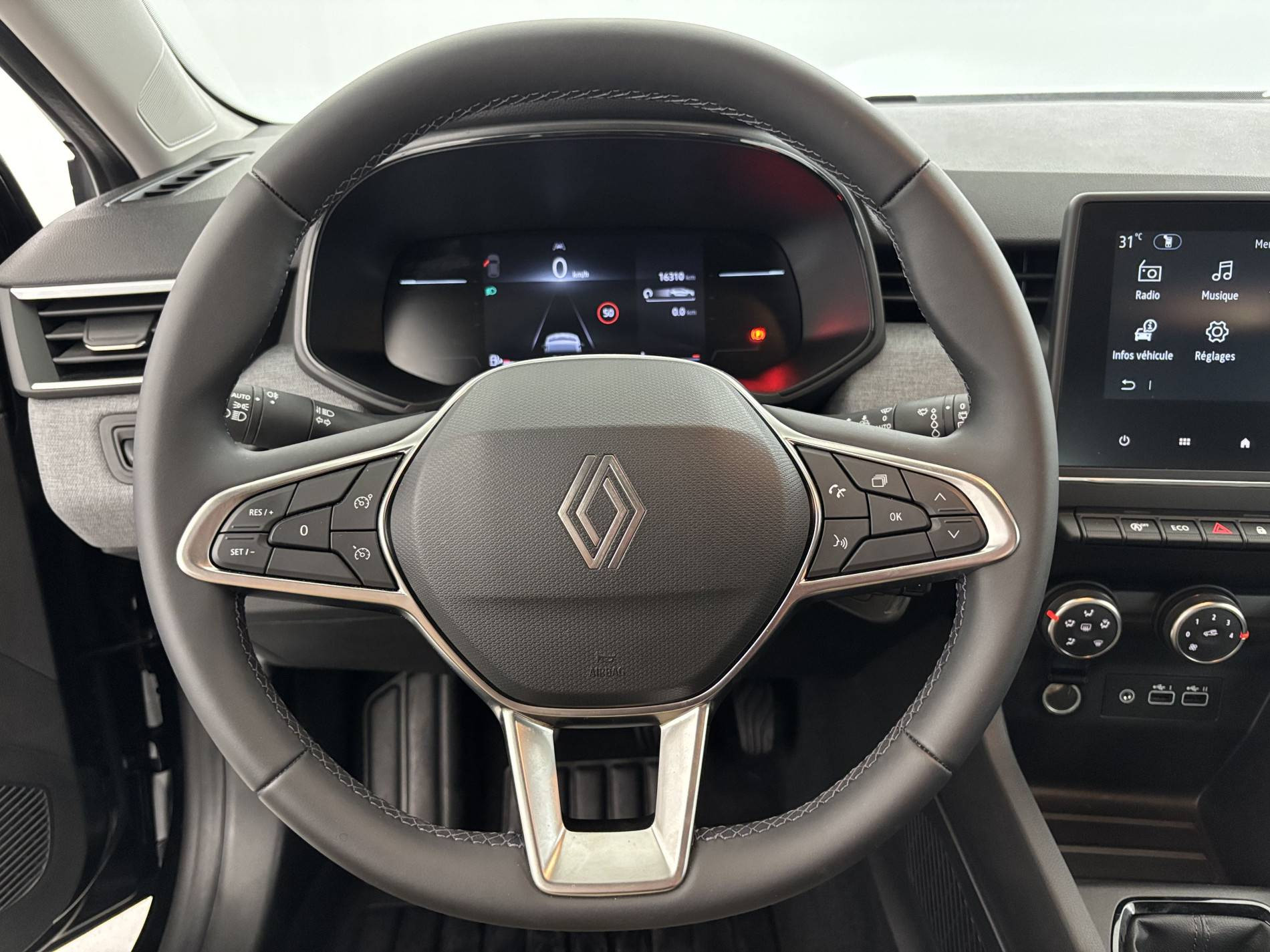 Vente en ligne Renault Clio 5 Clio Blue dCi 100 ch GSR2 au prix de 17 991 €