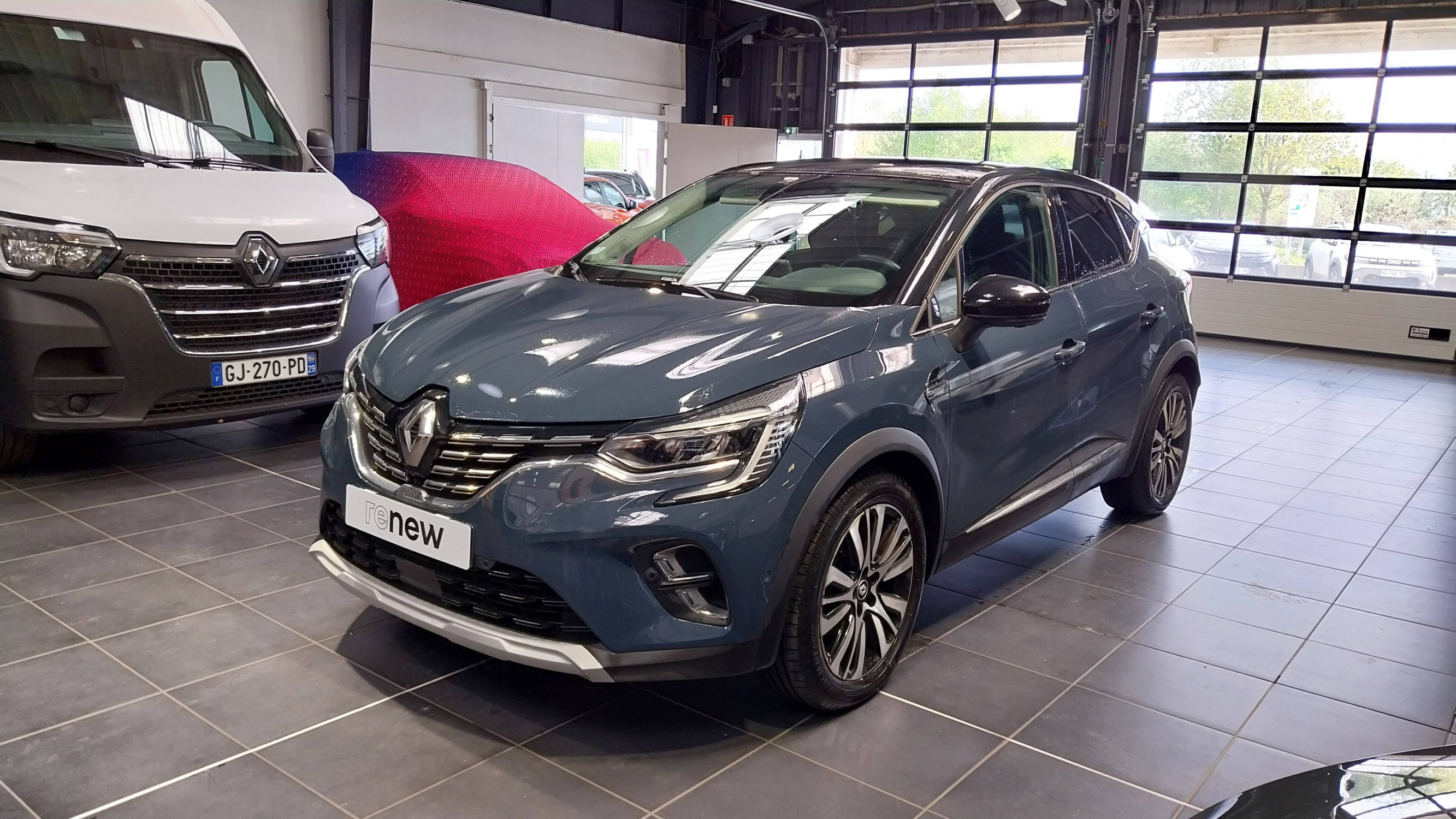 Renault Captur  E-Tech Plug-in 160 - 21 occasion de 2022 en vente à Quimper