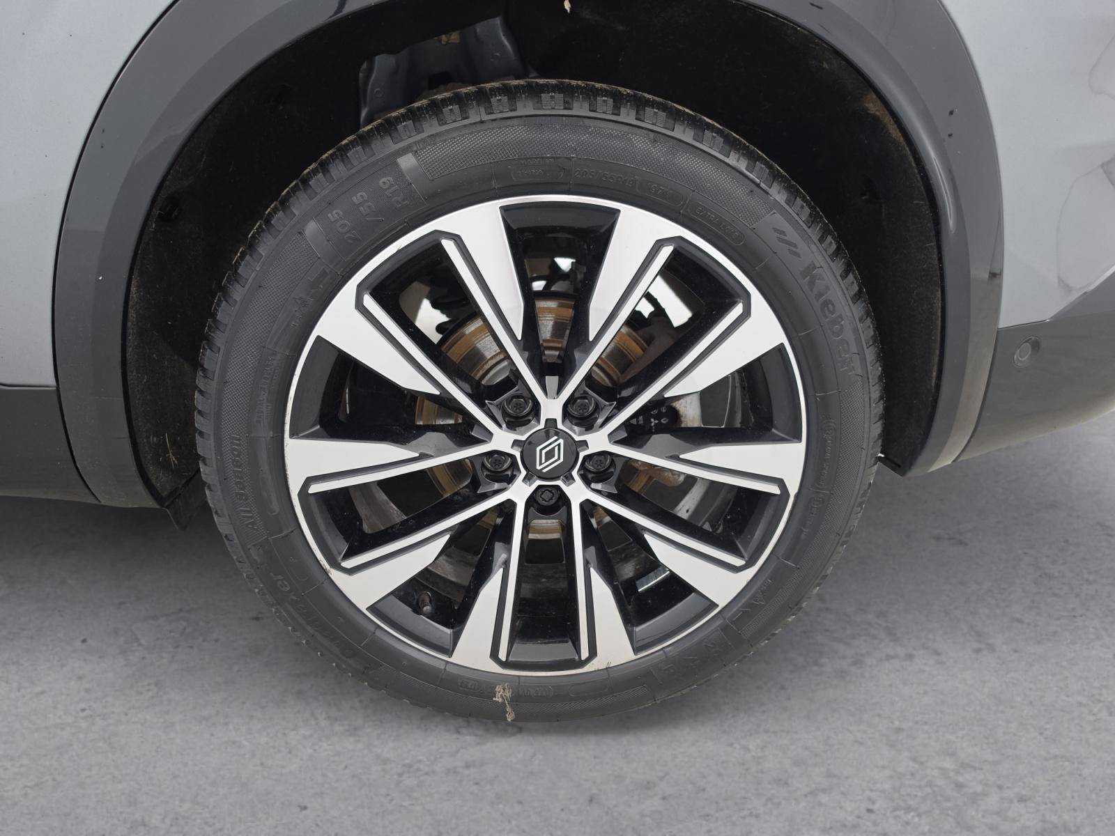 Vente en ligne Renault Austral  E-Tech hybrid 200 au prix de 25 990 €