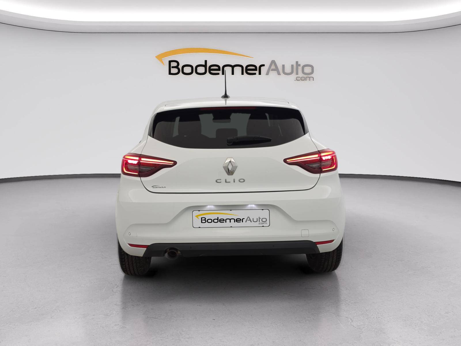 Vente en ligne Renault Clio 5 Clio TCe 90 au prix de 13 999 €