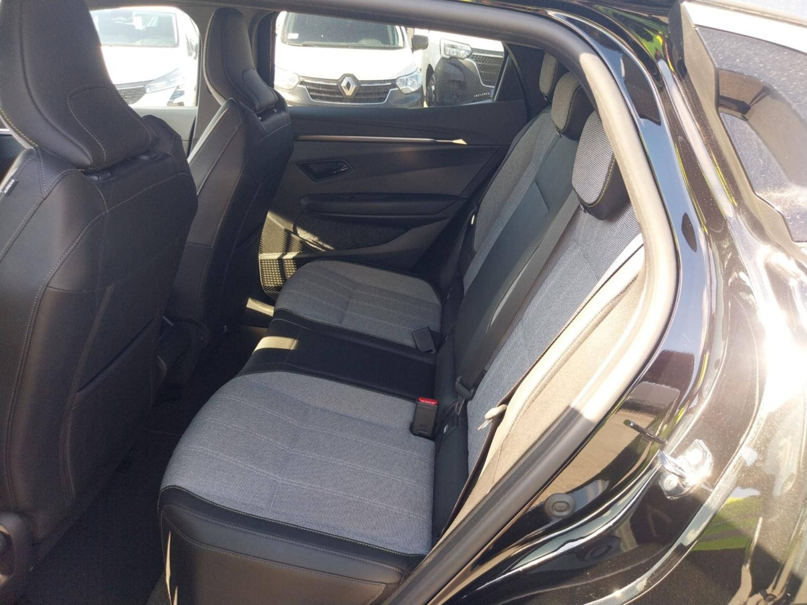 Vente en ligne Renault Megane E-Tech  EV60 220 ch super charge au prix de 23 990 €