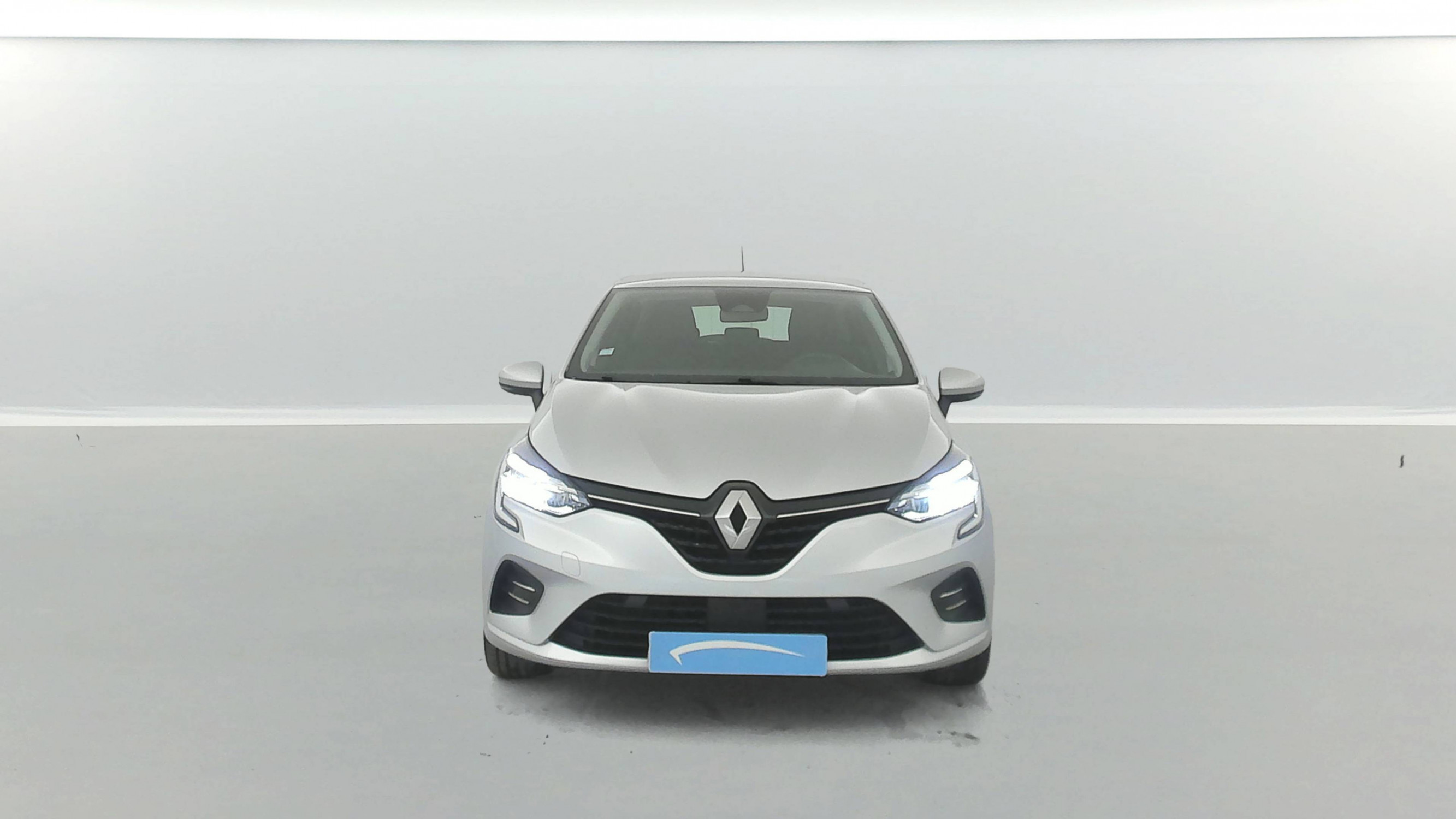 Vente en ligne Renault Clio 5 Clio E-Tech 140 - 21 au prix de 13 990 €