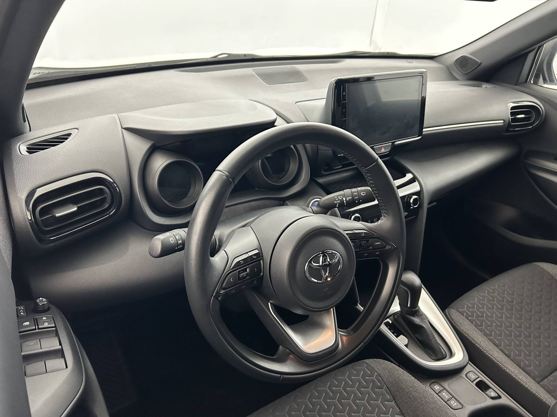 Vente en ligne Toyota Yaris Cross  116h 2WD au prix de 21 790 €