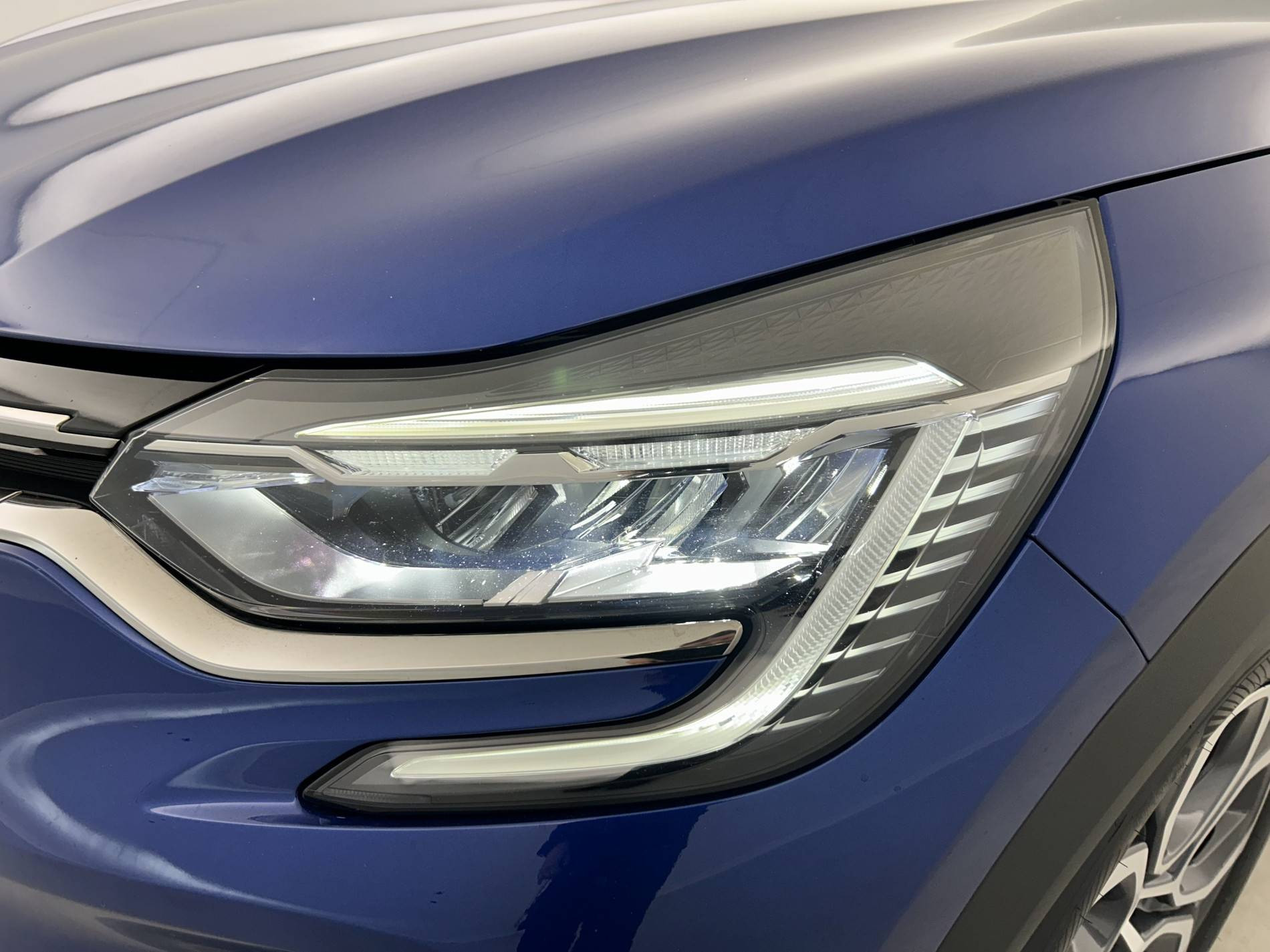 Vente en ligne Renault Captur  E-Tech hybride rechargeable 160 au prix de 18 990 €