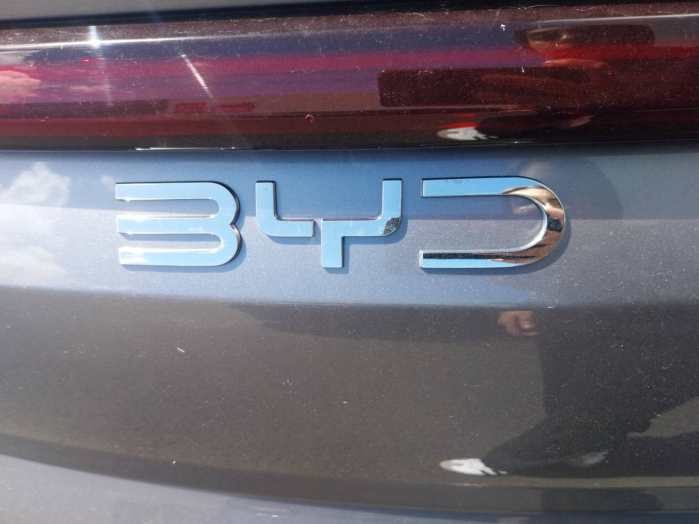 Vente en ligne Byd Sealion 5  1.5l DM-i 212 ch PHEV au prix de 32 690 €