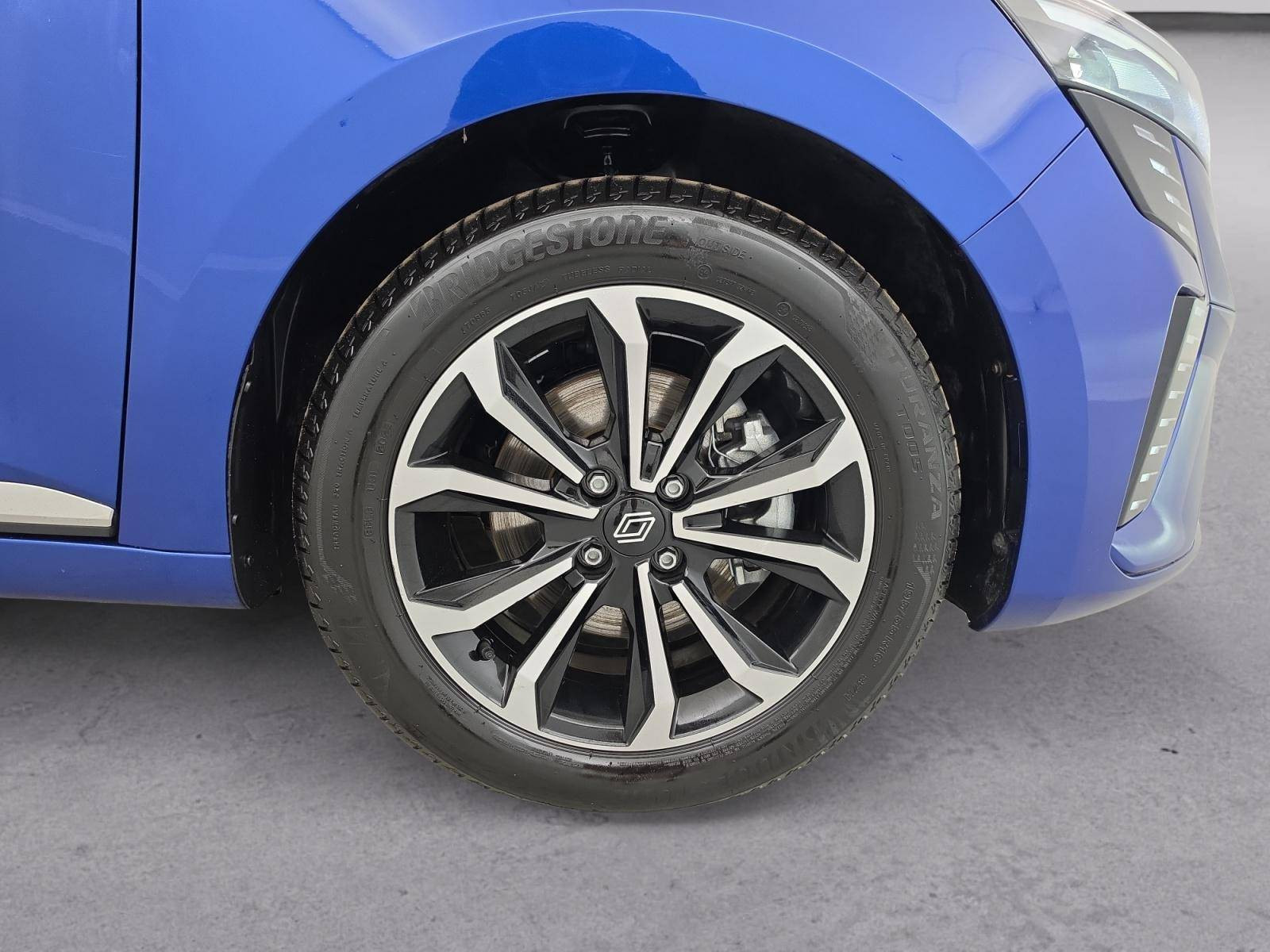 Vente en ligne Renault Clio 5 Clio E-Tech full hybrid 145 ch GSR2 au prix de 21 390 €