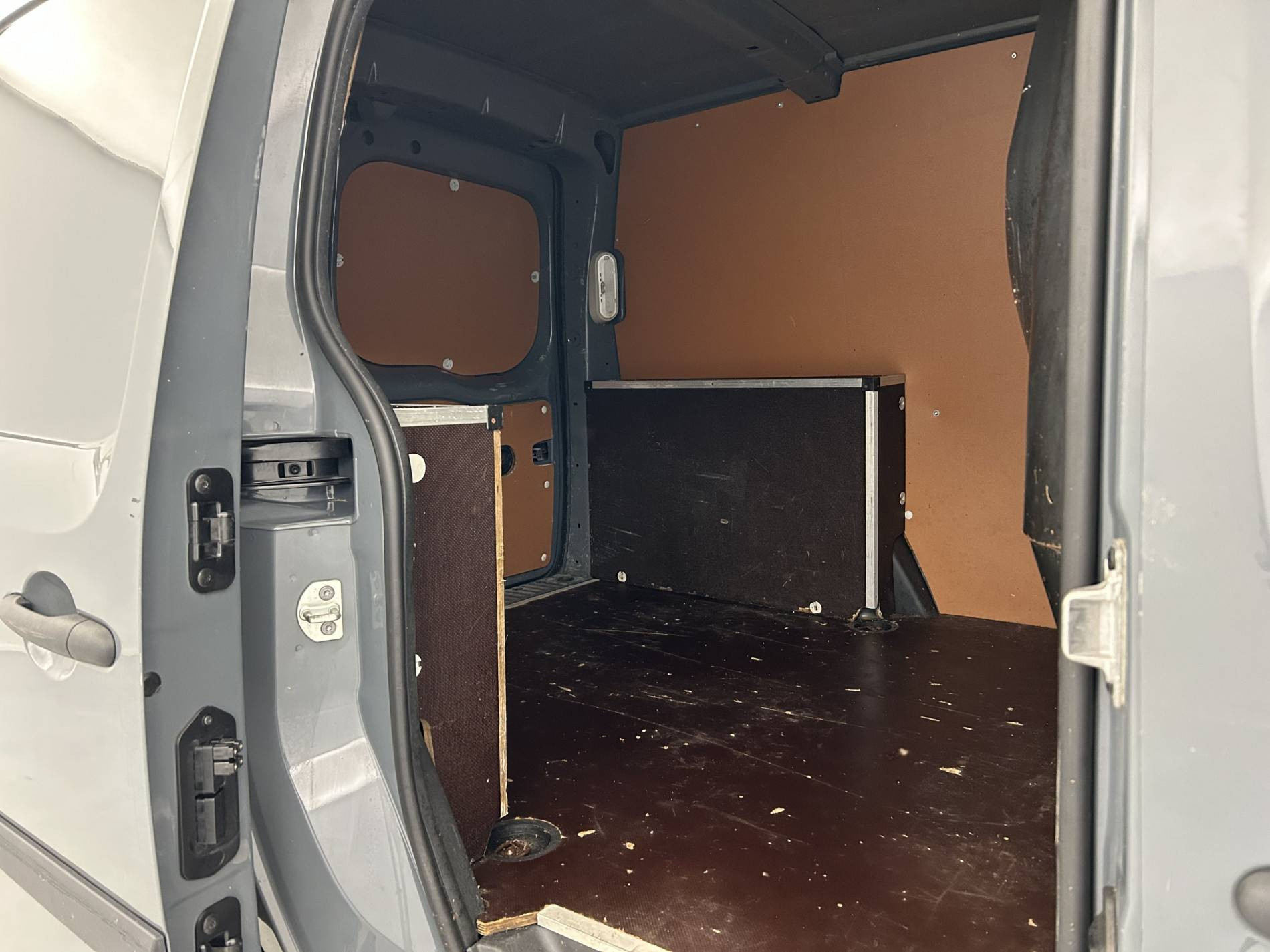 Vente en ligne Renault Kangoo Express  BLUE DCI 80 au prix de 11 990 €