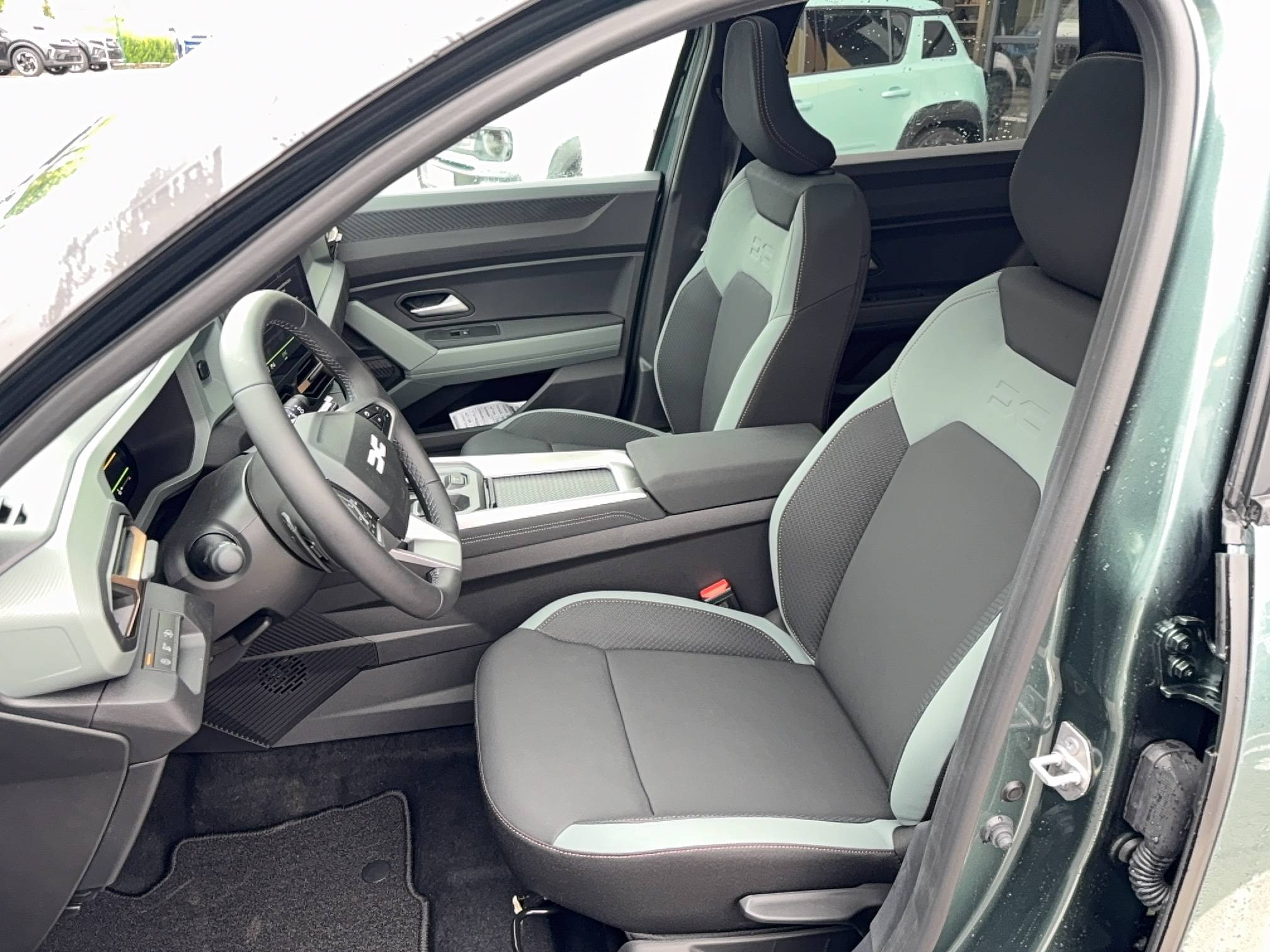 Vente en ligne Dacia Bigster Bigster Hybrid-G 150 4x4 / ATTELAGE + MARCHEPIEDS  au prix de 36 000 €