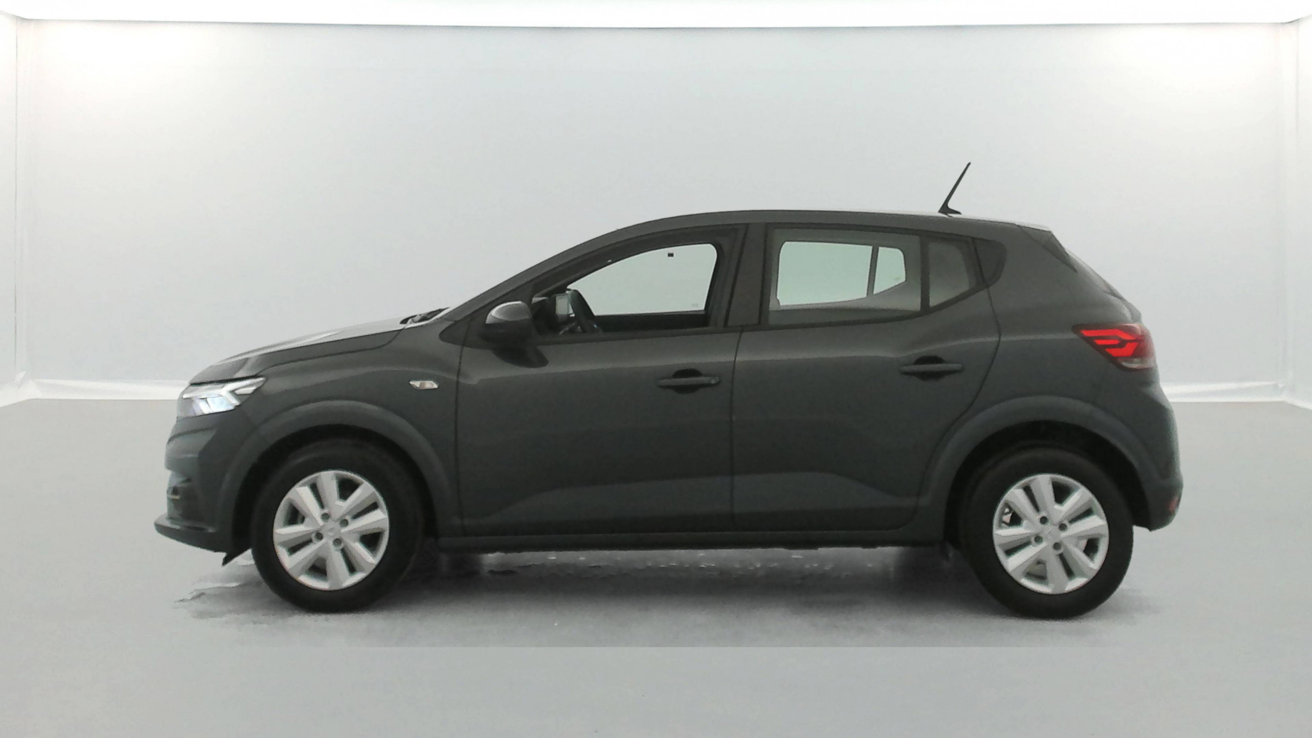 Vente en ligne Dacia Sandero  SCe 65 - 22 au prix de 11 980 €