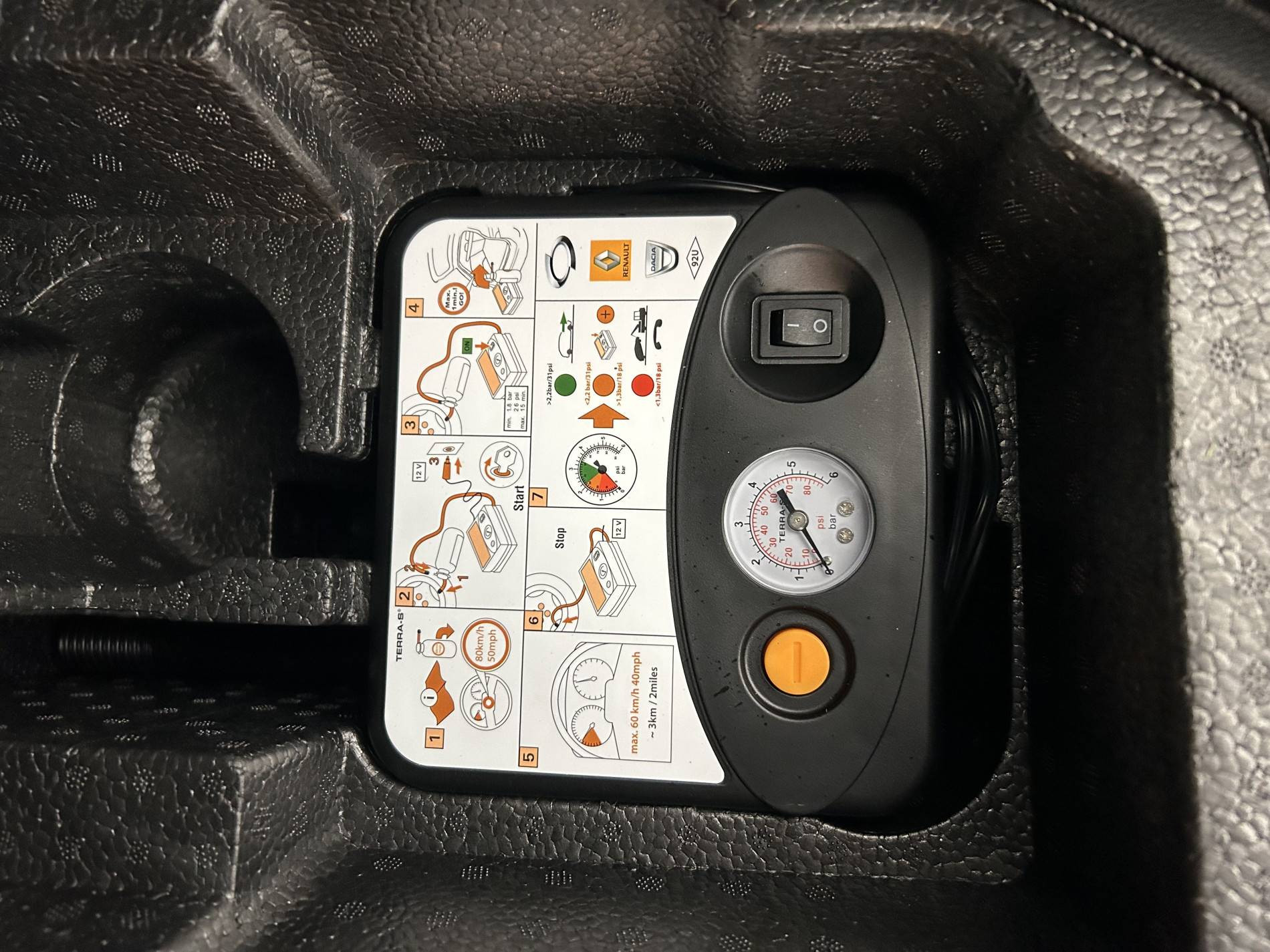 Vente en ligne Renault Captur  E-Tech Plug-in 160 - 21 au prix de 17 990 €