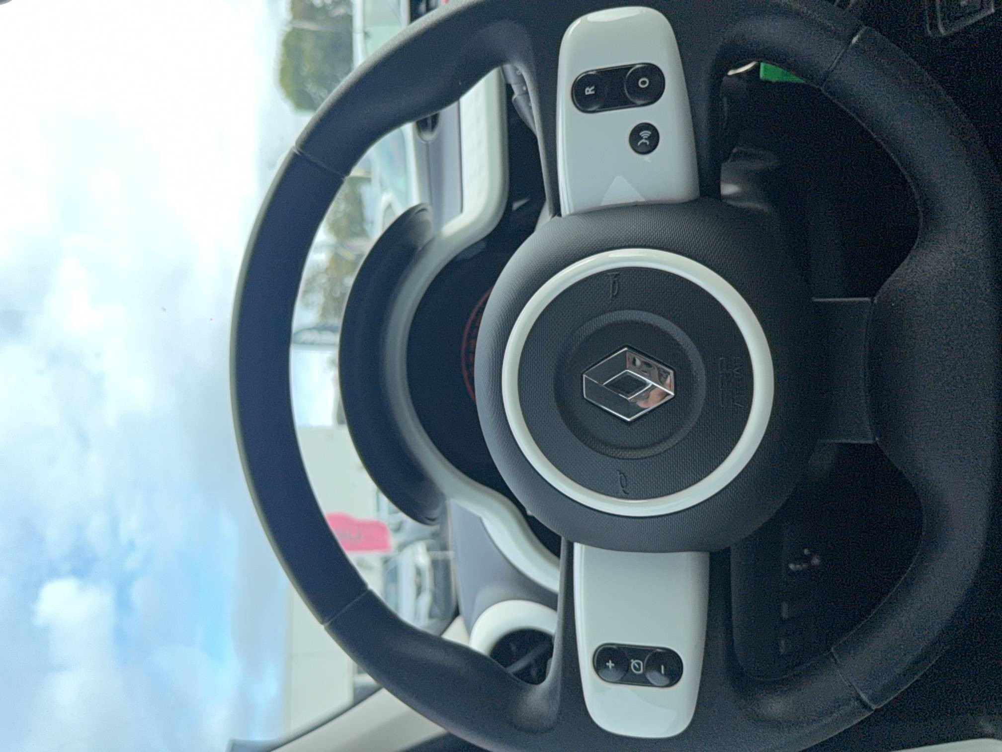 Vente en ligne Renault Twingo 3  SCe 65 au prix de 11 990 €