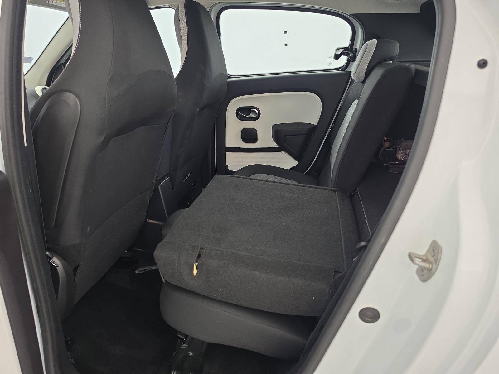 Vente en ligne Renault Twingo 3  SCe 65 au prix de 11 990 €
