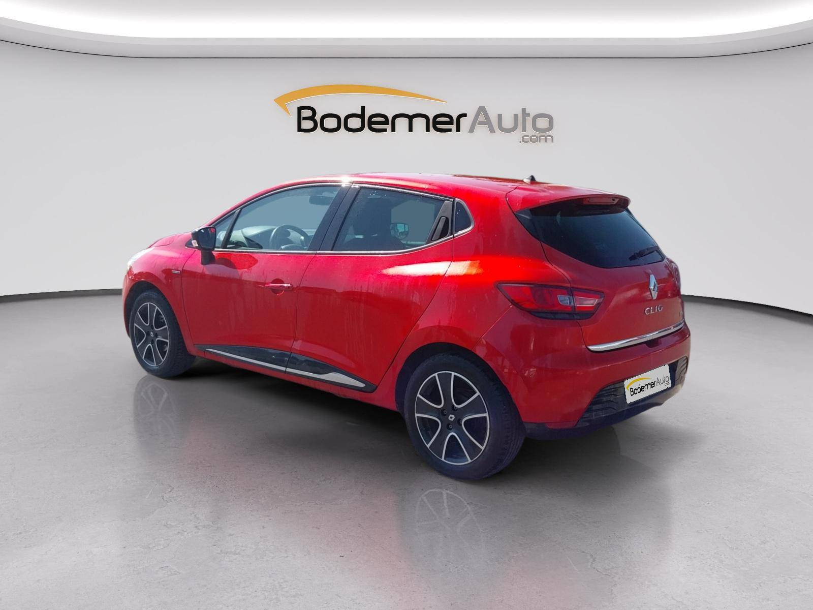 Vente en ligne Renault Clio 4  TCe 90 eco2 au prix de 8 990 €