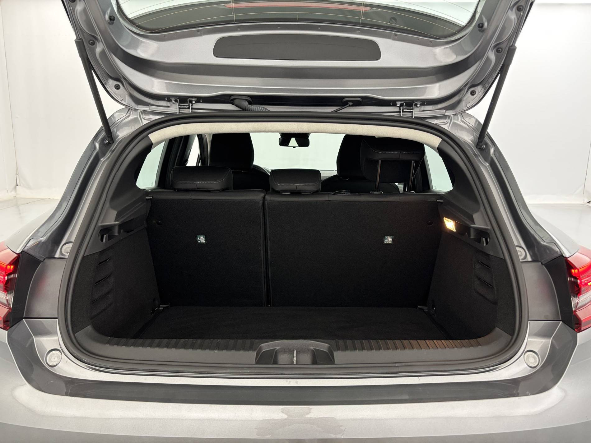 Vente en ligne Renault Clio 5 Clio TCe 90 au prix de 14 550 €