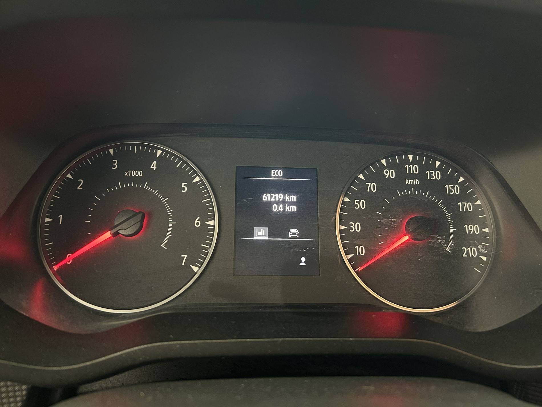 Vente en ligne Renault Trafic 3 Fourgon TRAFIC FGN L2H1 3000 KG BLUE DCI 130 au prix de 22 990 €