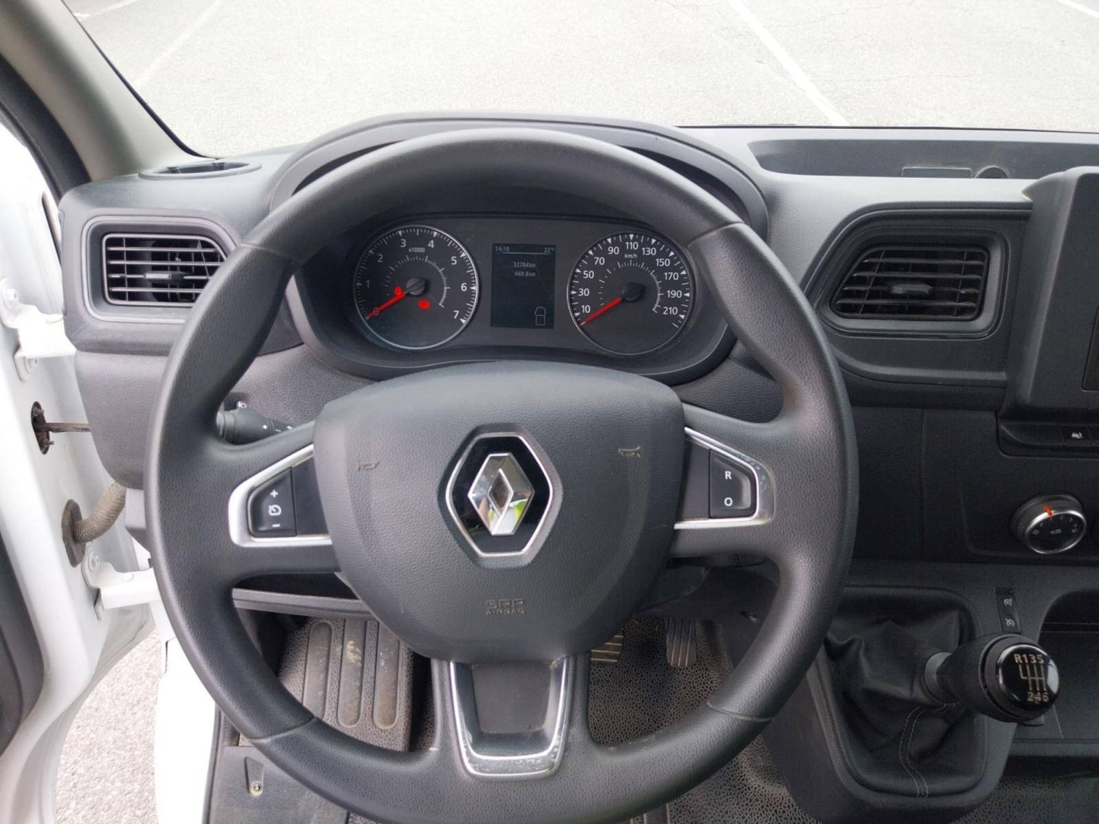 Vente en ligne Renault Master 3 Châssis Cabine MASTER CC PROP RJ3500 L2 PAFC BLUE DCI 130 EURO VI au prix de 29 990 €