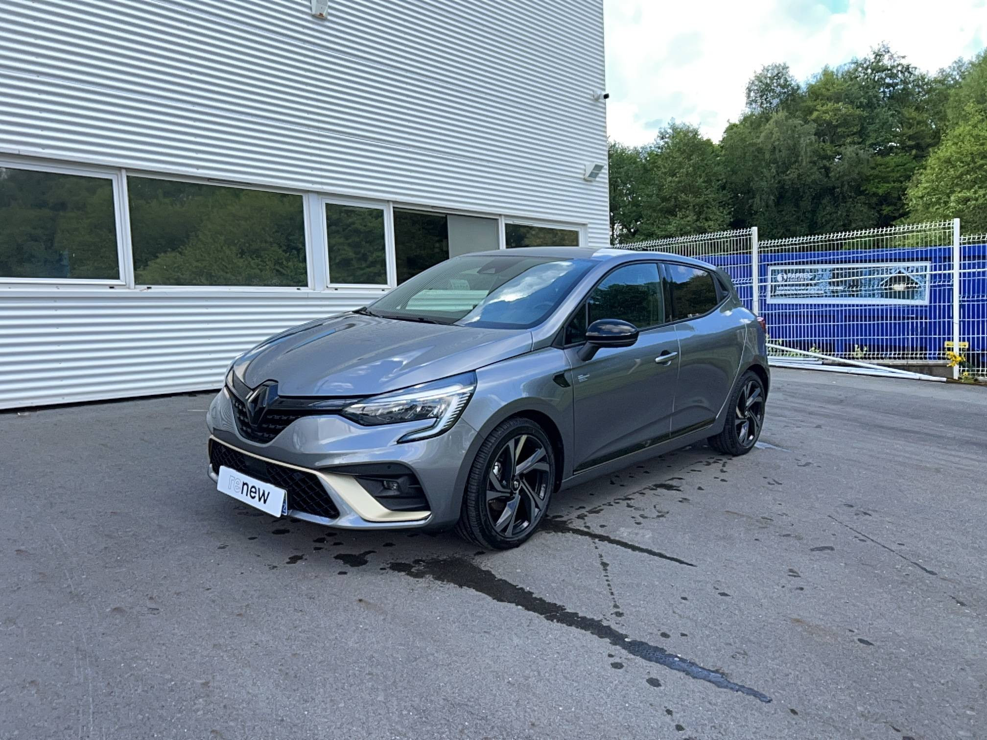 Renault Clio 5 Clio E-Tech hybride 145 occasion de 2022 en vente à Guingamp