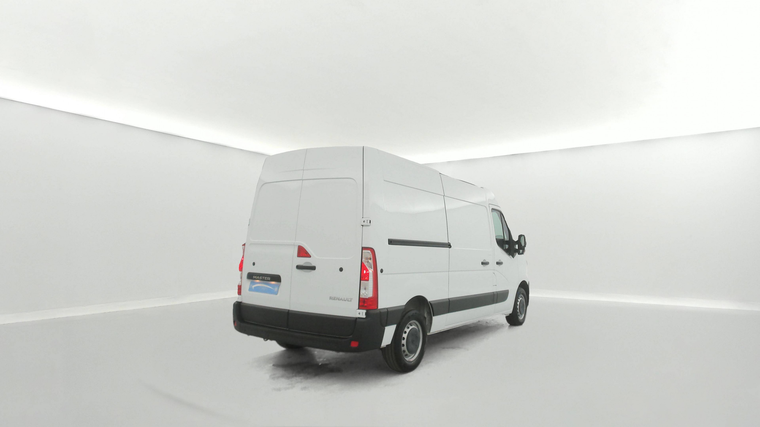 Vente en ligne Renault Trafic 3 Fourgon TRAFIC FGN L1H1 2800 KG BLUE DCI 110 au prix de 19 990 €