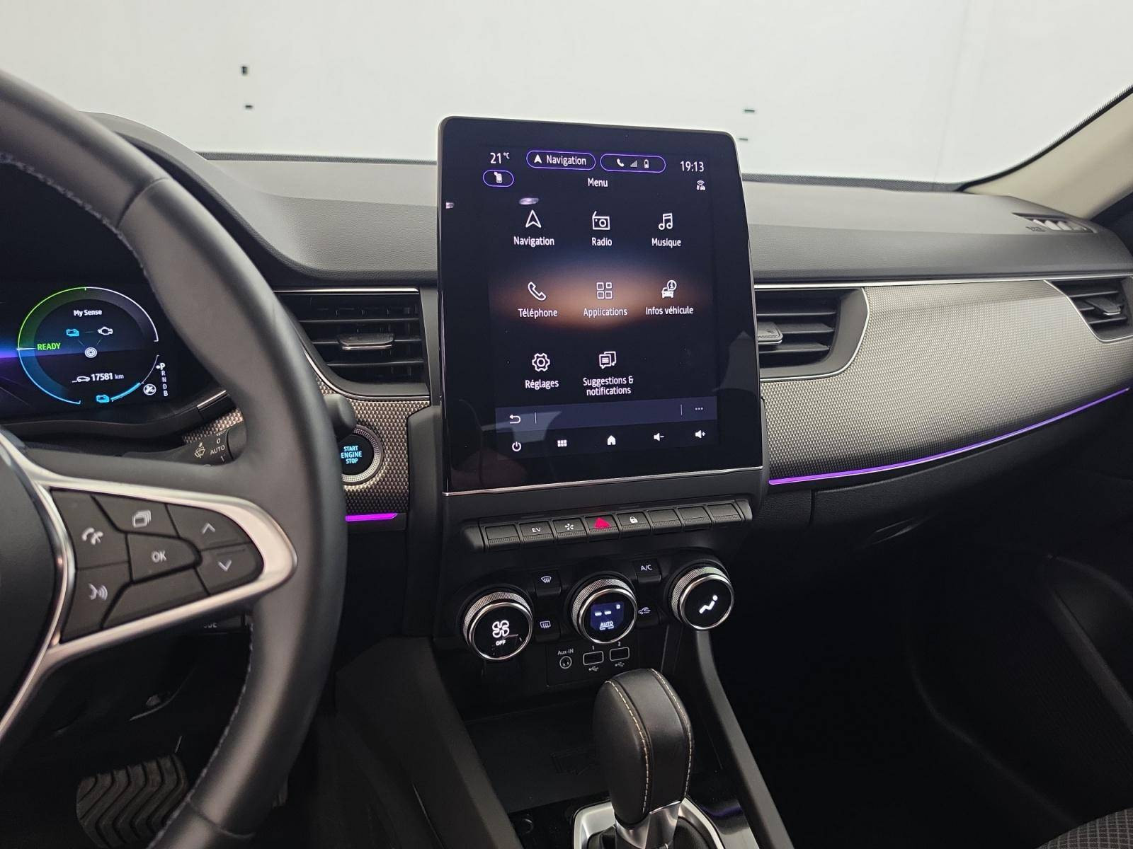 Vente en ligne Renault Arkana  E-Tech hybride 145 - 22 au prix de 21 990 €