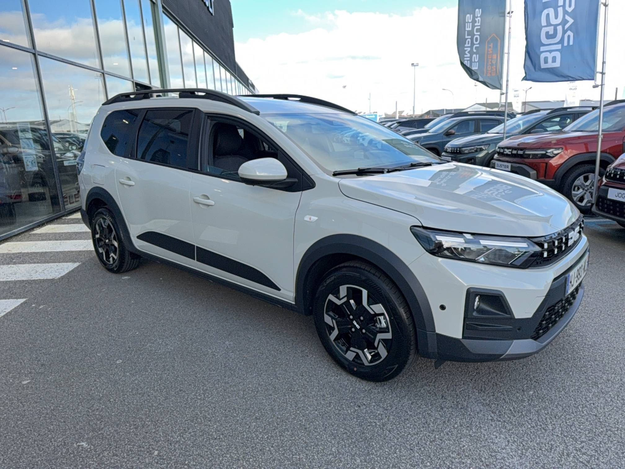 Vente en ligne Dacia Jogger Jogger ECO-G 120 auto 7 pl au prix de 25 900 €