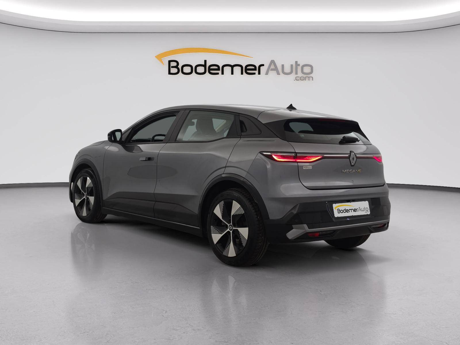 Vente en ligne Renault Megane E-Tech  EV60 220 ch super charge au prix de 24 499 €