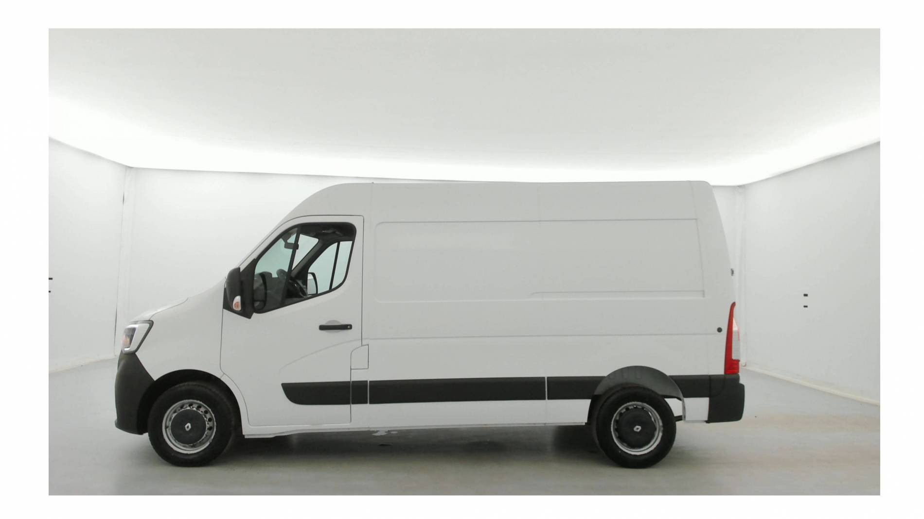 Renault Master Fourgon MASTER FGN TRAC F3500 L2H2 DCI 135 occasion de 2020 en vente à Pontivy