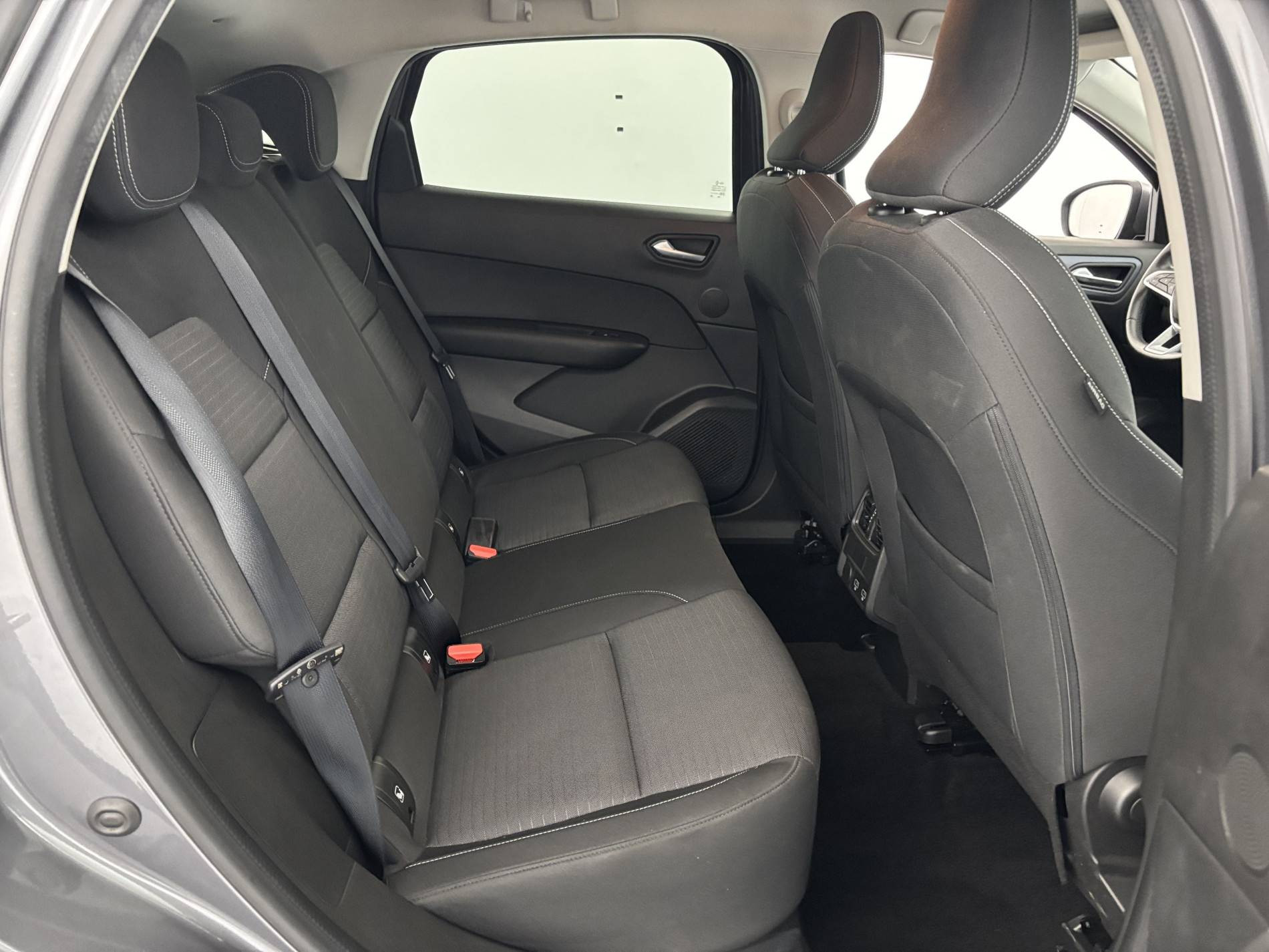 Vente en ligne Renault Arkana  mild hybrid 140 EDC FAP - 22 au prix de 17 490 €