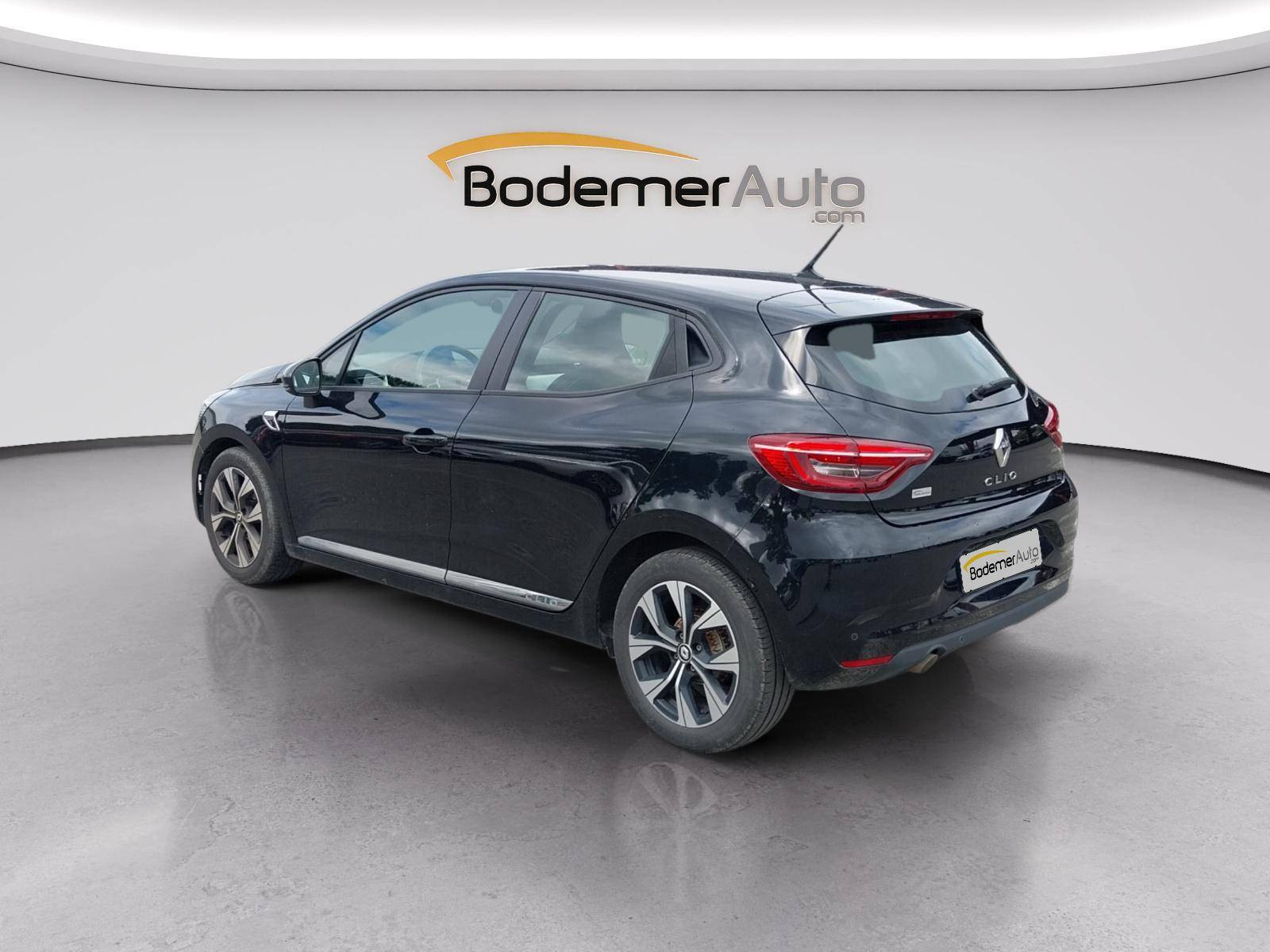 Vente en ligne Renault Clio 5 Clio TCe 90 - 21N au prix de 13 750 €