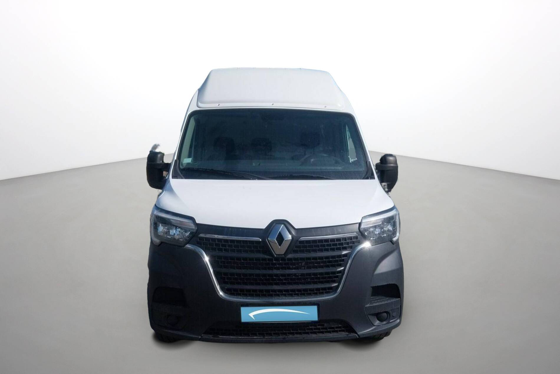 Vente en ligne Renault Master Fourgon MASTER FGN TRAC F3500 L3H3 BLUE DCI 135 au prix de 28 790 €