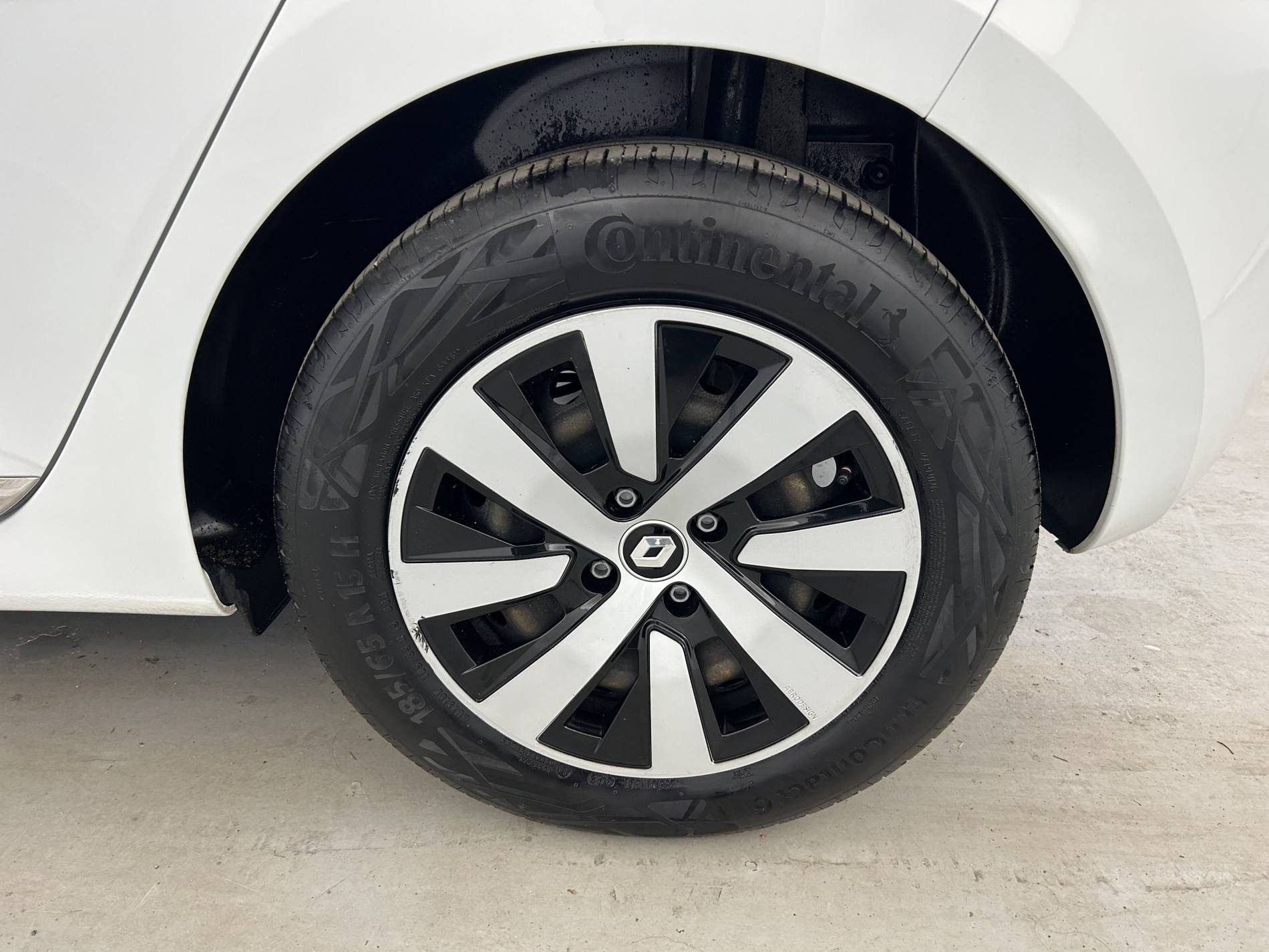 Vente en ligne Renault Clio 5 Clio SCe 65 au prix de 11 990 €