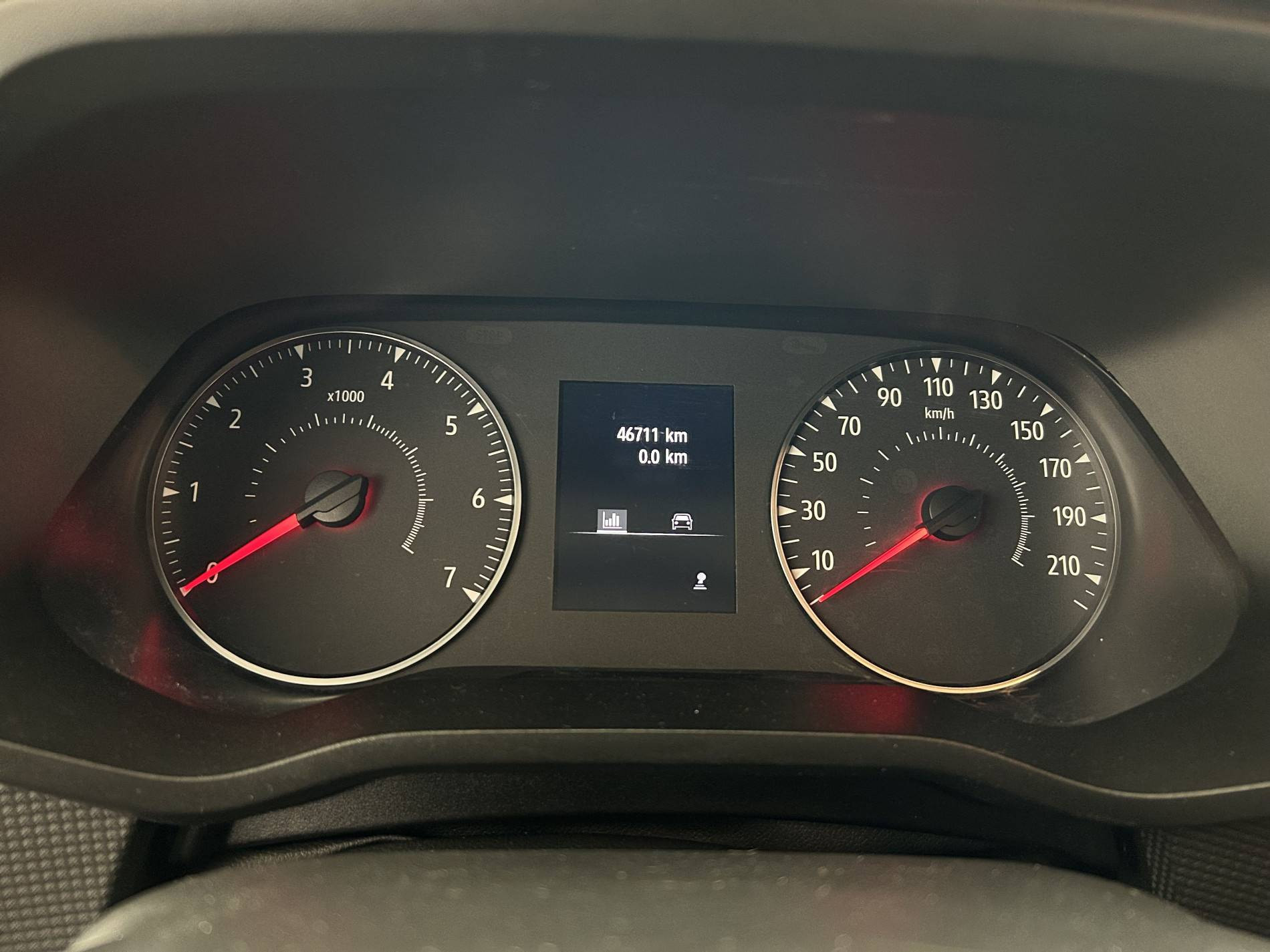 Vente en ligne Renault Trafic 3 Fourgon TRAFIC FGN L1H1 3000 KG BLUE DCI 130 au prix de 22 788 €