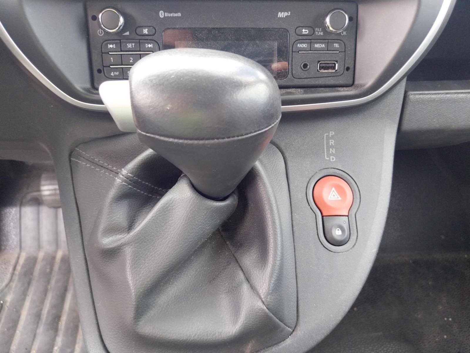 Vente en ligne Renault Kangoo Electrique KANGOO Z.E. 33 au prix de 14 990 €