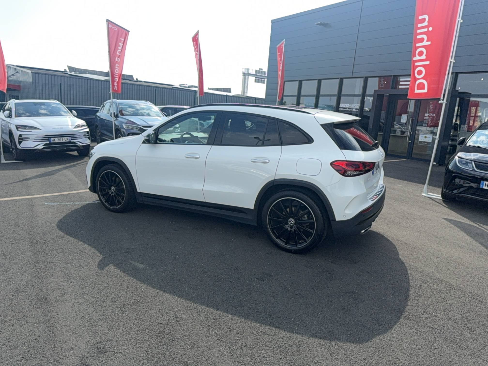 Vente en ligne Mercedes GLA  200 7G-DCT au prix de 31 990 €